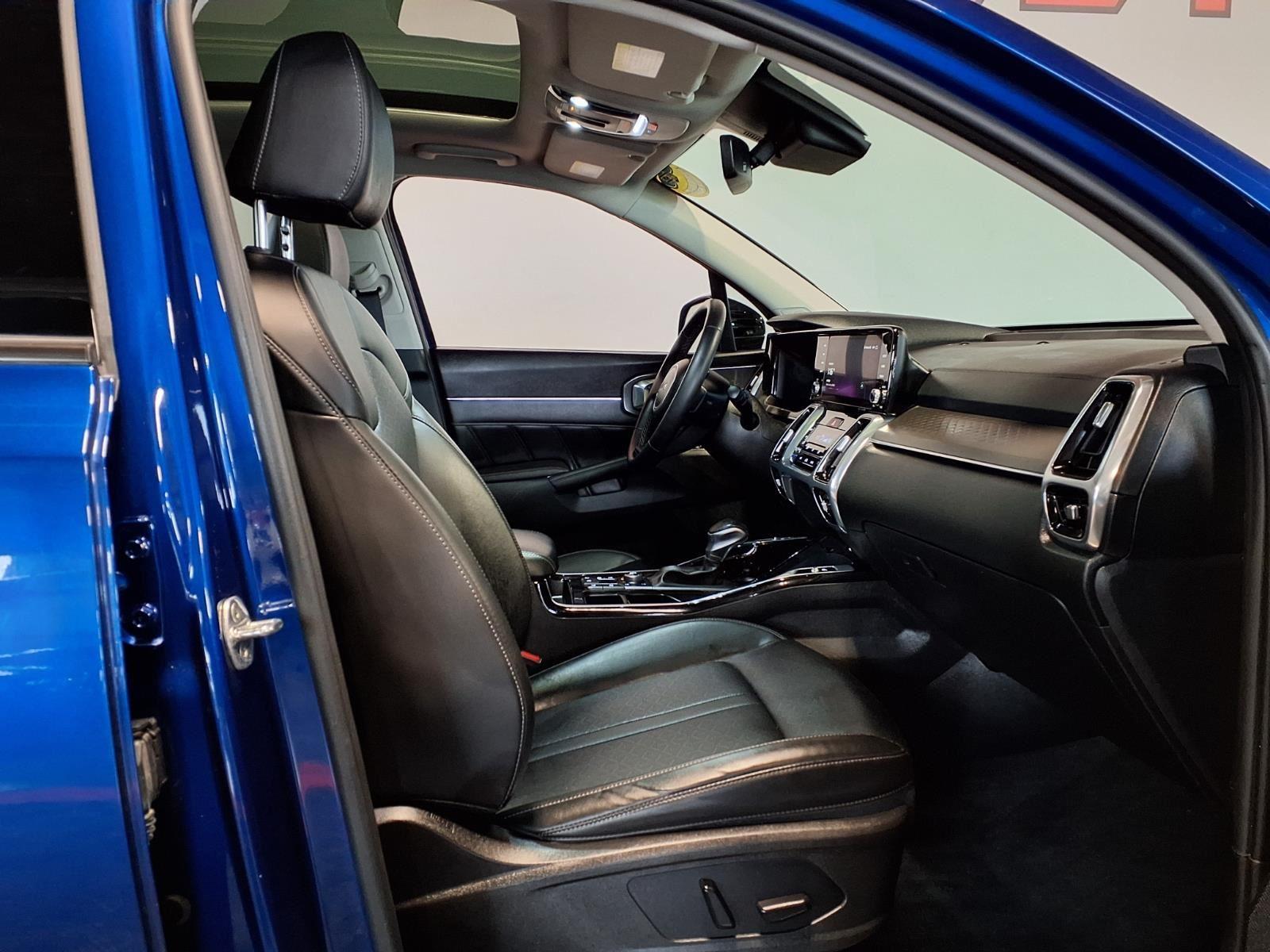 2023 Kia Sorento SX - Sapphire Blue exterior view 12
