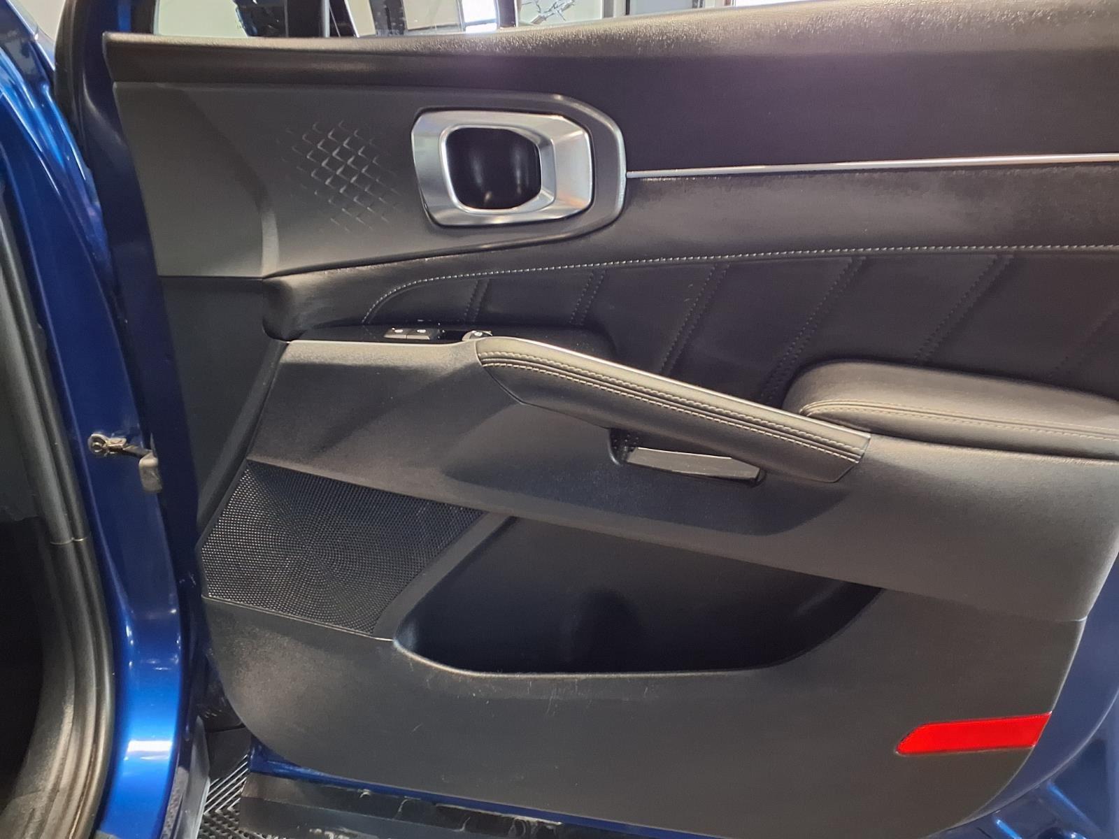2023 Kia Sorento SX - Sapphire Blue exterior view 13