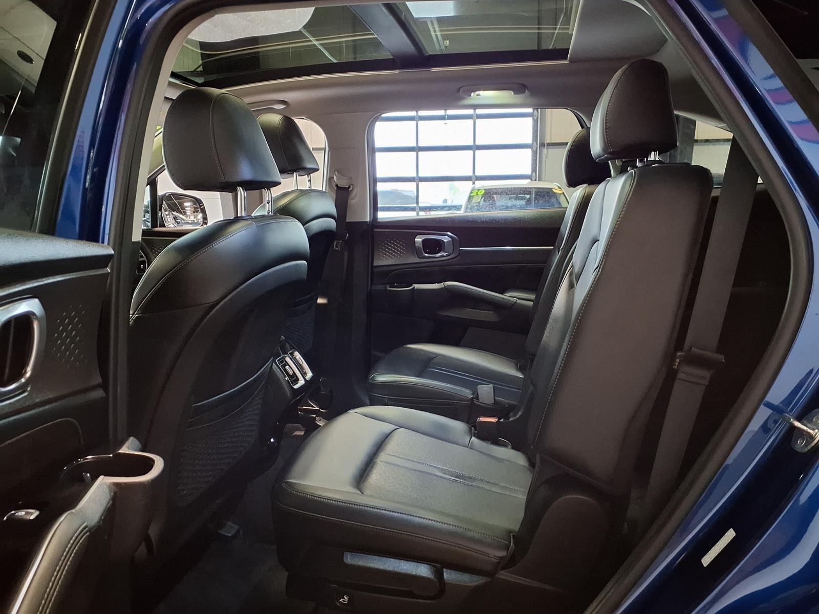 2023 Kia Sorento SX - Sapphire Blue exterior view 15