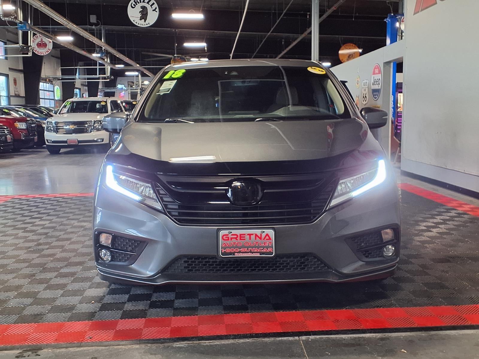 2018 Honda Odyssey Elite - Forest Mist Metallic exterior view 2