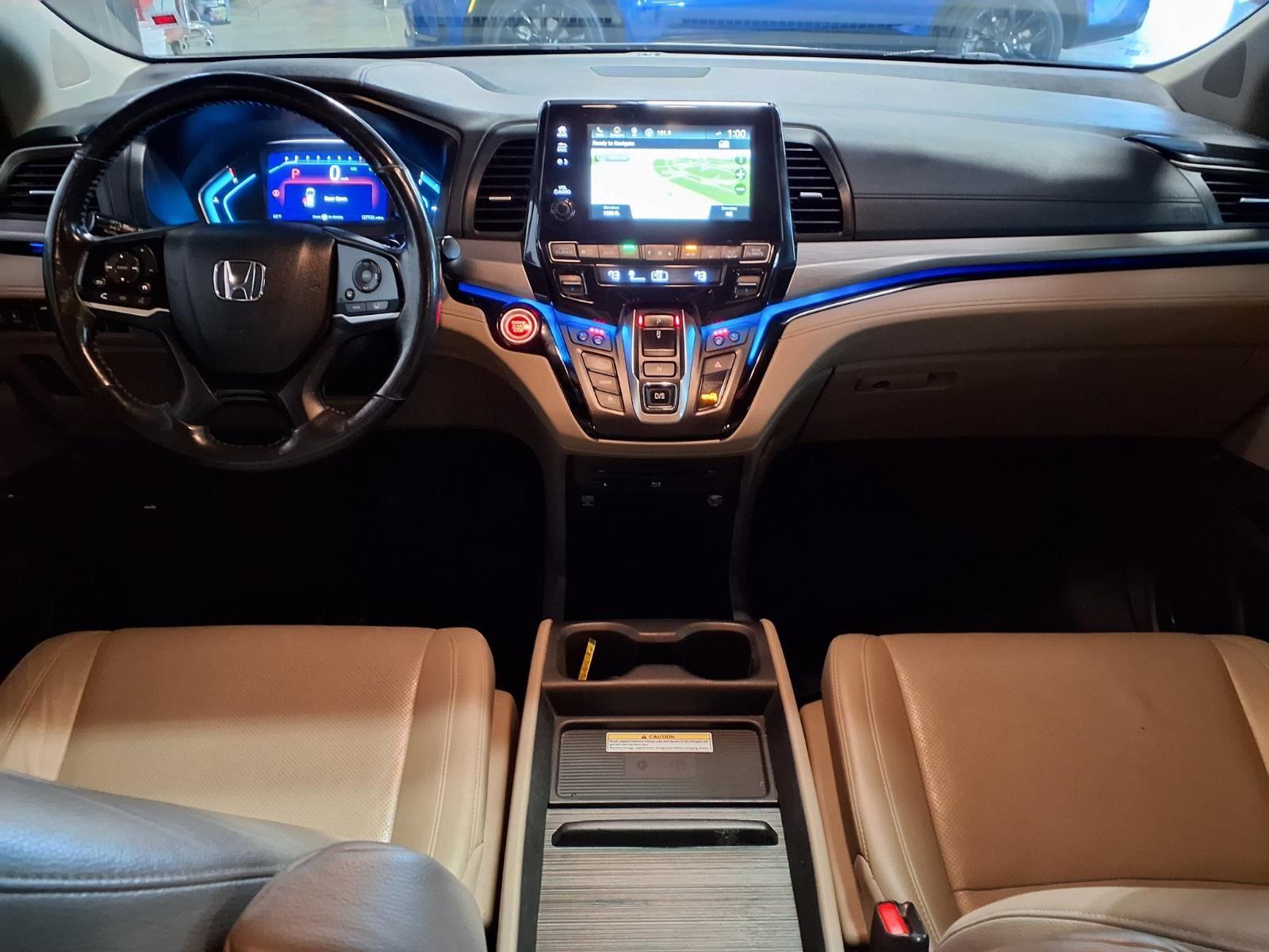 2018 Honda Odyssey Elite - Forest Mist Metallic exterior view 16