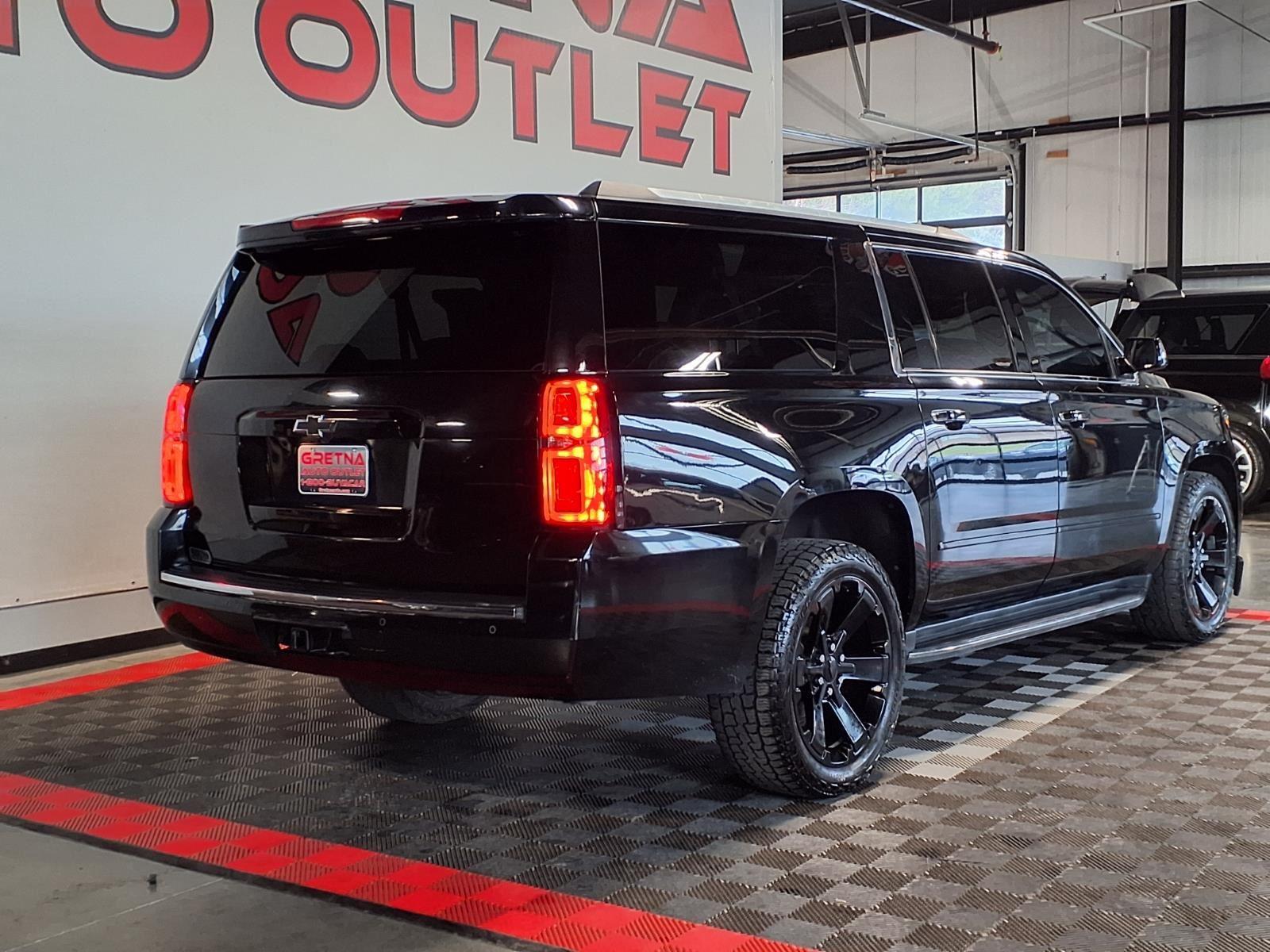2017 Chevrolet Suburban Premier - Black exterior view 8