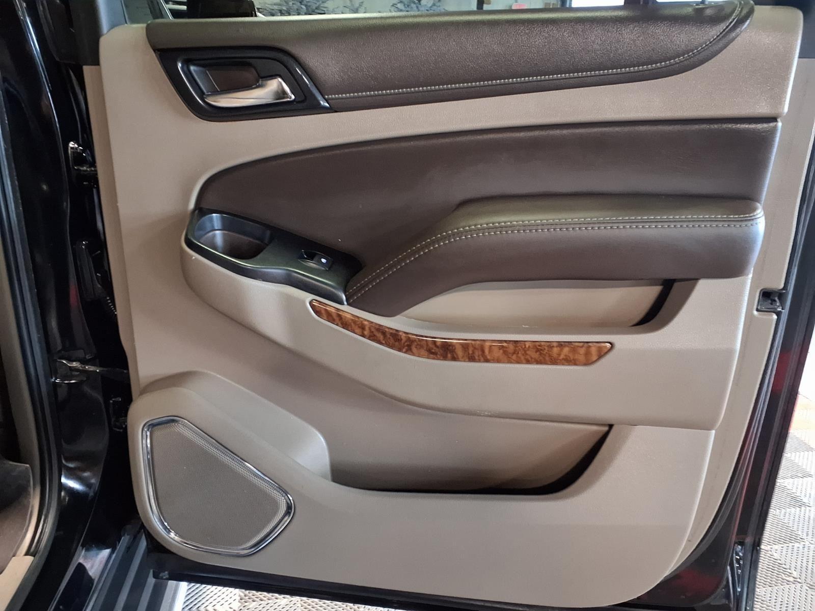 2017 Chevrolet Suburban Premier - Black exterior view 13