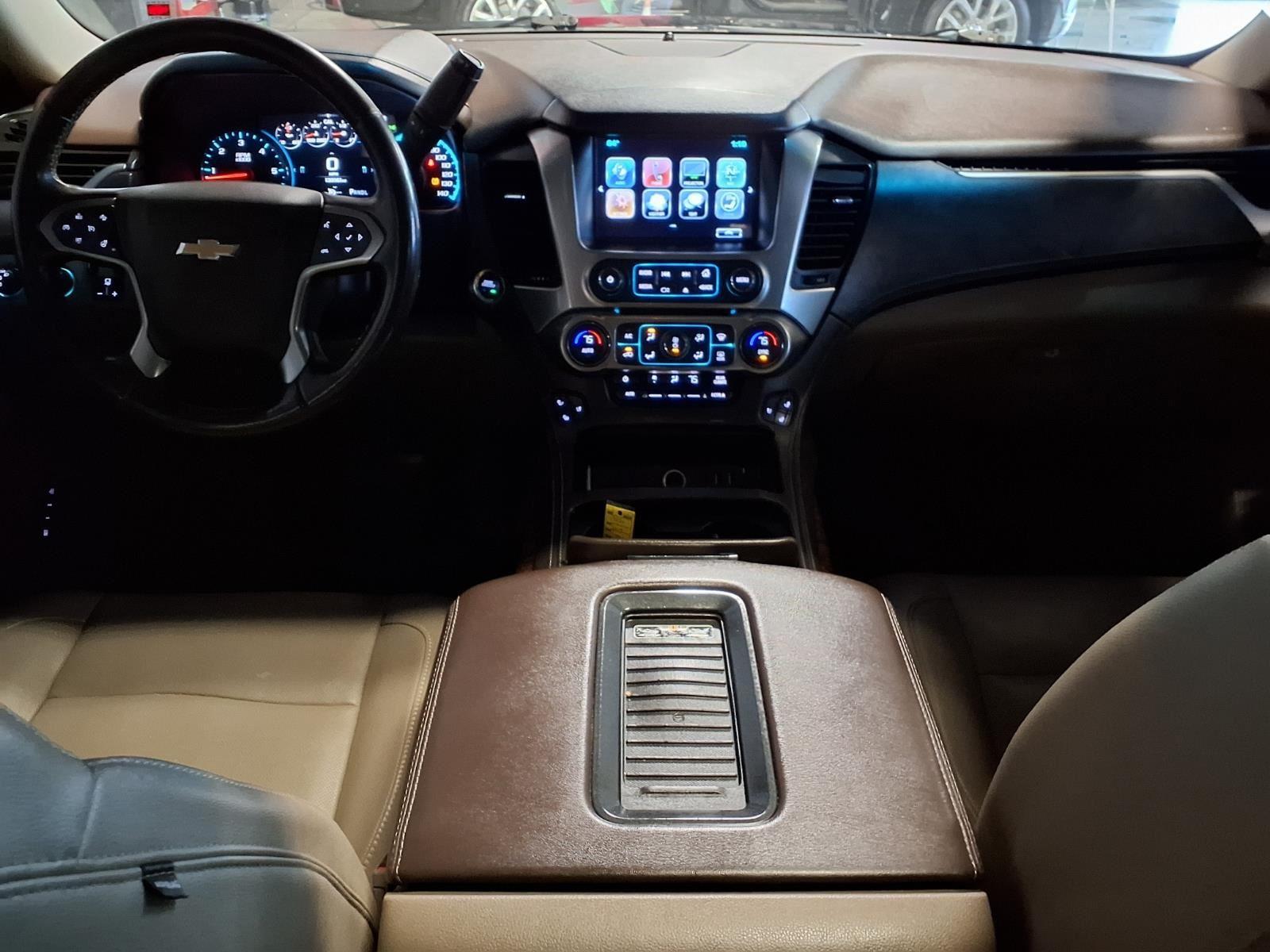 2017 Chevrolet Suburban Premier - Black exterior view 19