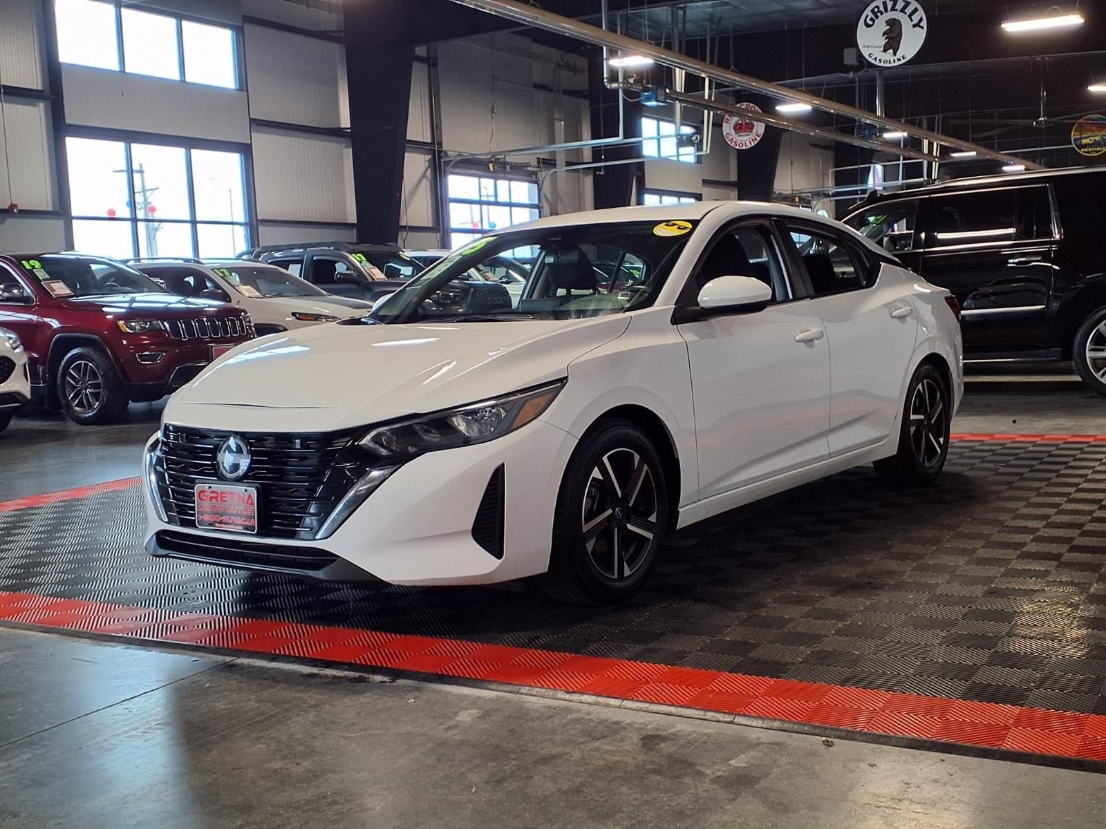 2025 Nissan Sentra SV - Fresh Powder exterior view 3
