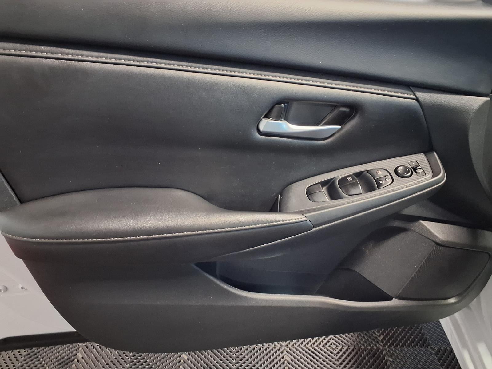 2025 Nissan Sentra SV - Fresh Powder exterior view 15