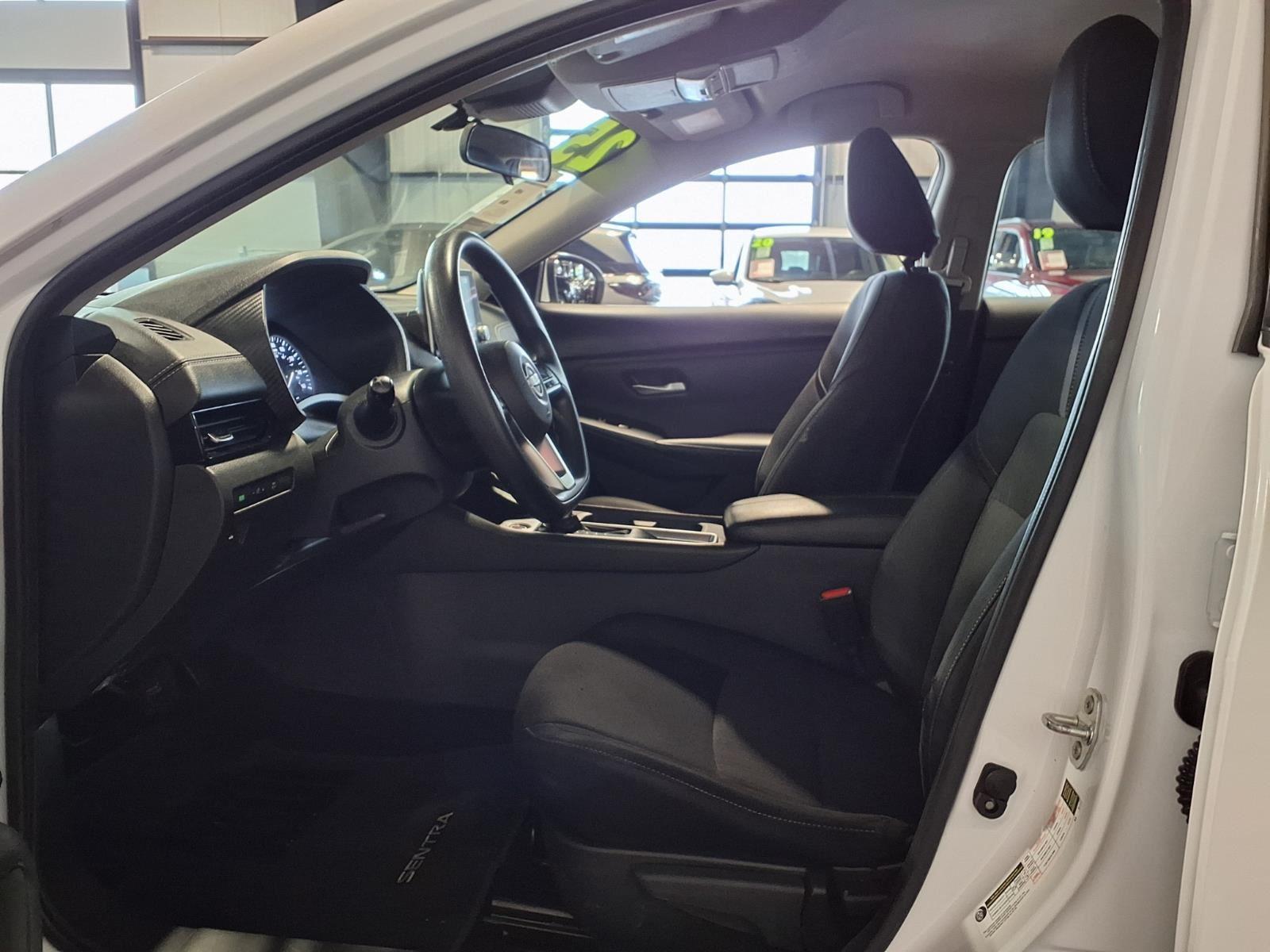 2025 Nissan Sentra SV - Fresh Powder exterior view 16