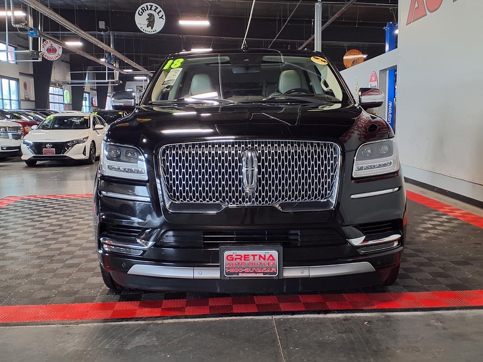 2018 Lincoln Navigator Black Label - Black Velvet exterior view 2