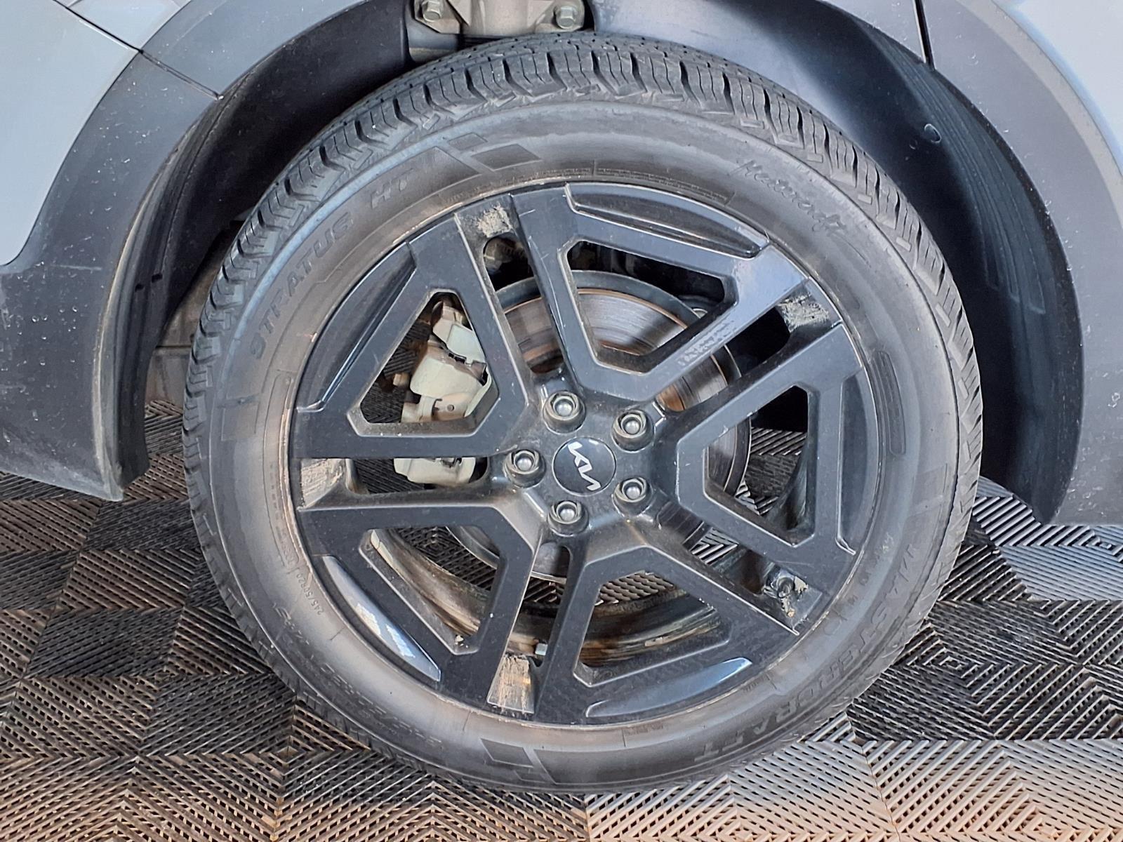 2023 Kia Telluride SX Prestige X-Line - Wolf Gray exterior view 9