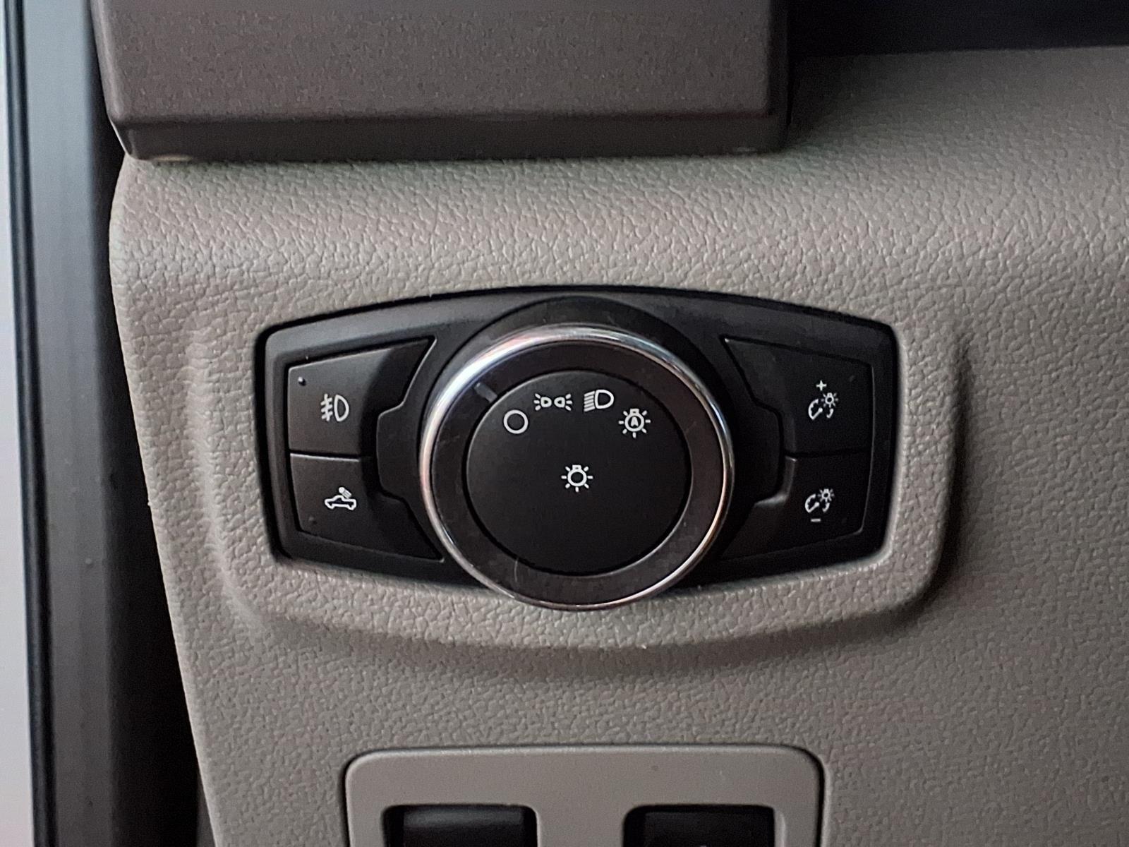 2018 Ford F-150 XLT - Oxford White exterior view 19