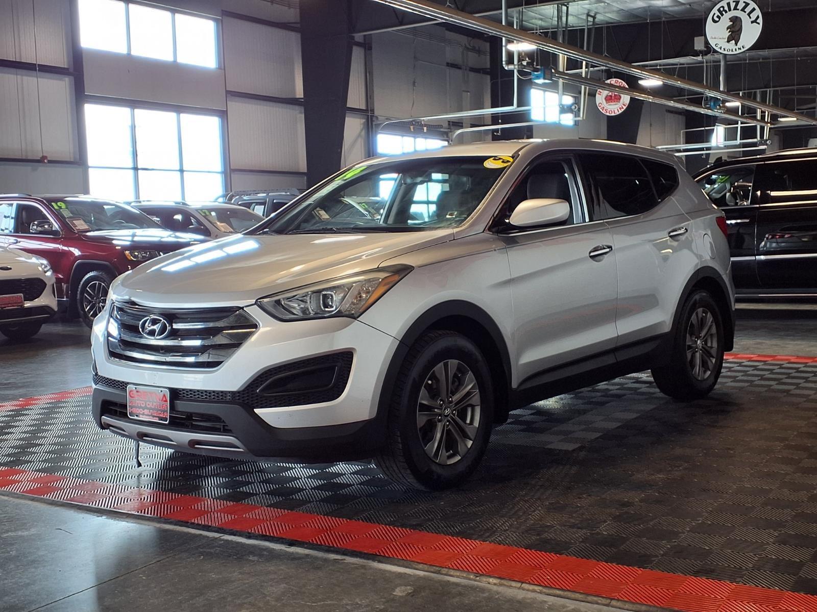 2014 Hyundai Santa Fe Sport - Moonstone Silver exterior view 2