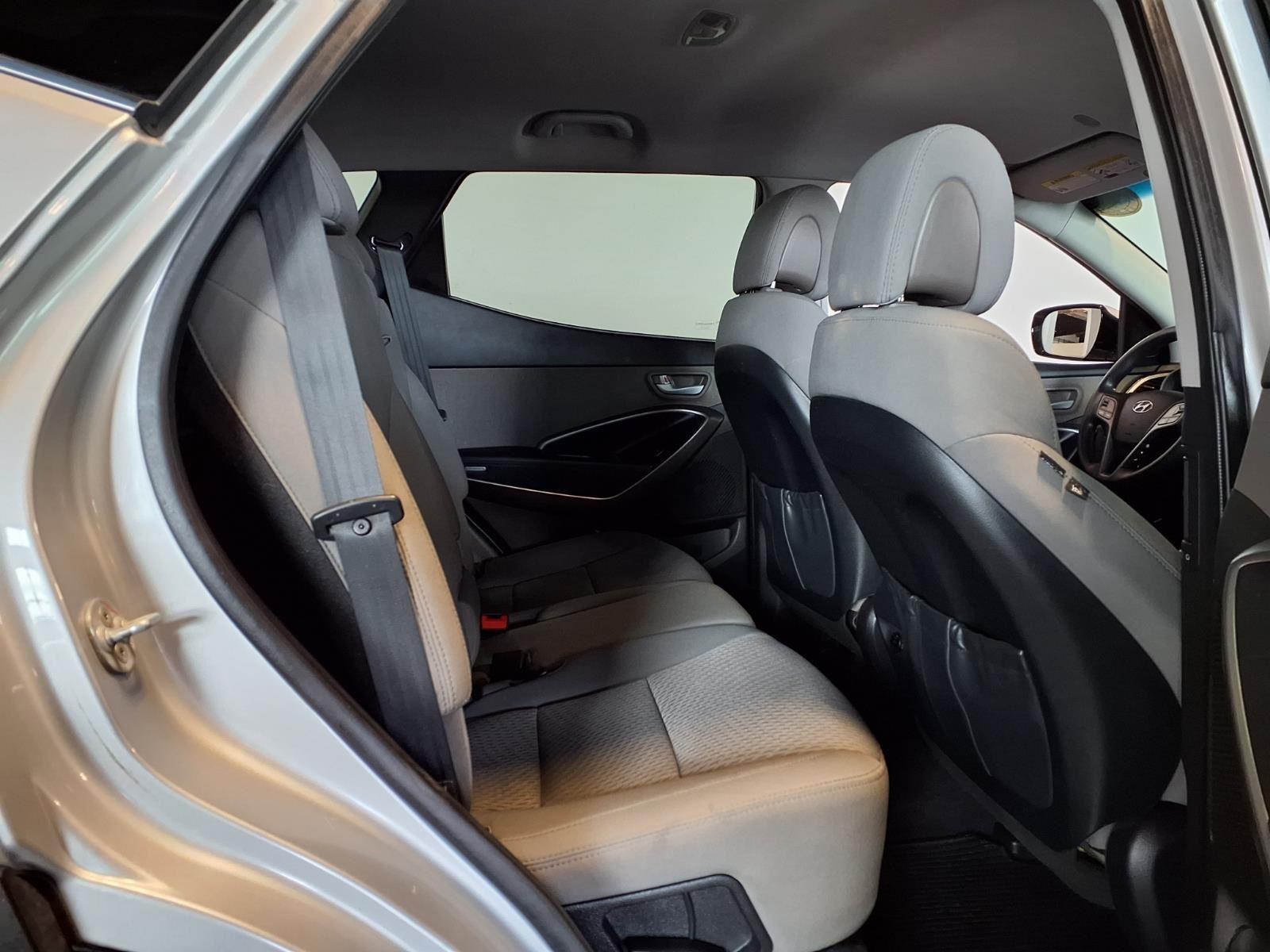 2014 Hyundai Santa Fe Sport - Moonstone Silver exterior view 6