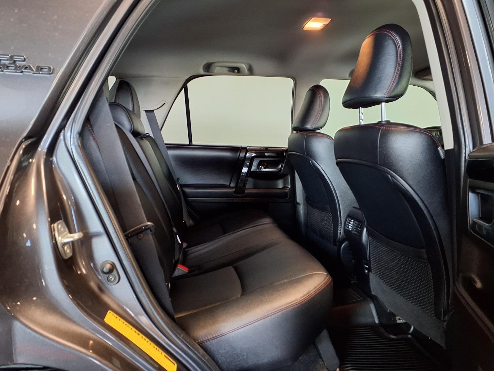 2018 Toyota 4Runner Limited - Midnight Black Metallic exterior view 10