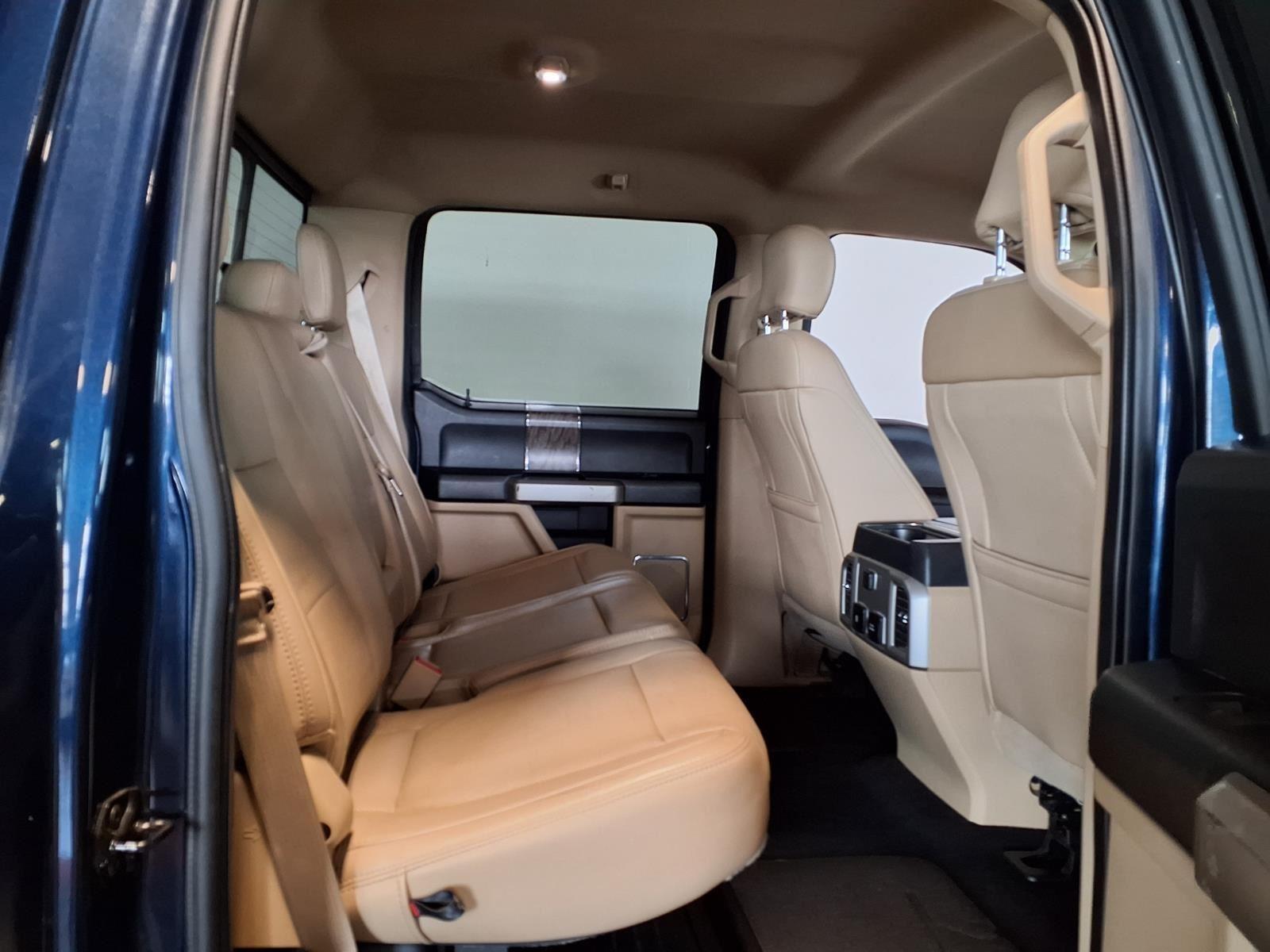 2019 Ford Super Duty F-350 SRW LARIAT - Blue Jeans Metallic exterior view 10