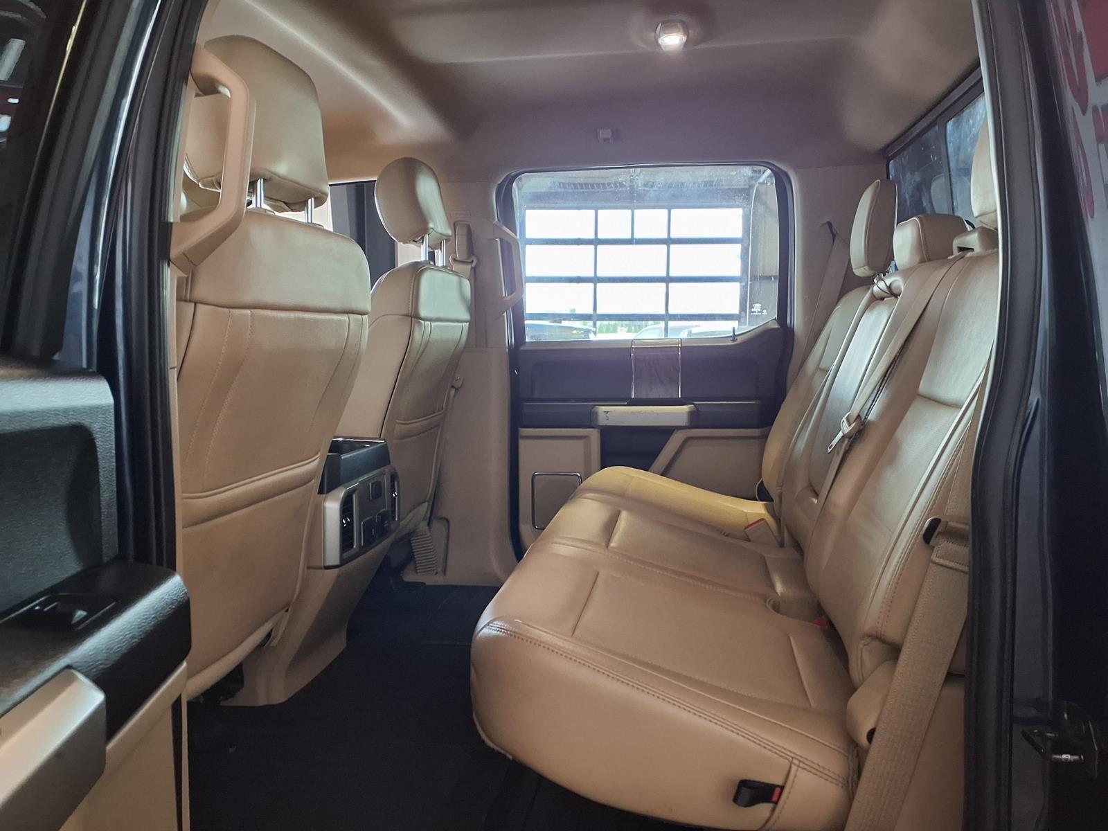 2019 Ford Super Duty F-350 SRW LARIAT - Blue Jeans Metallic exterior view 14