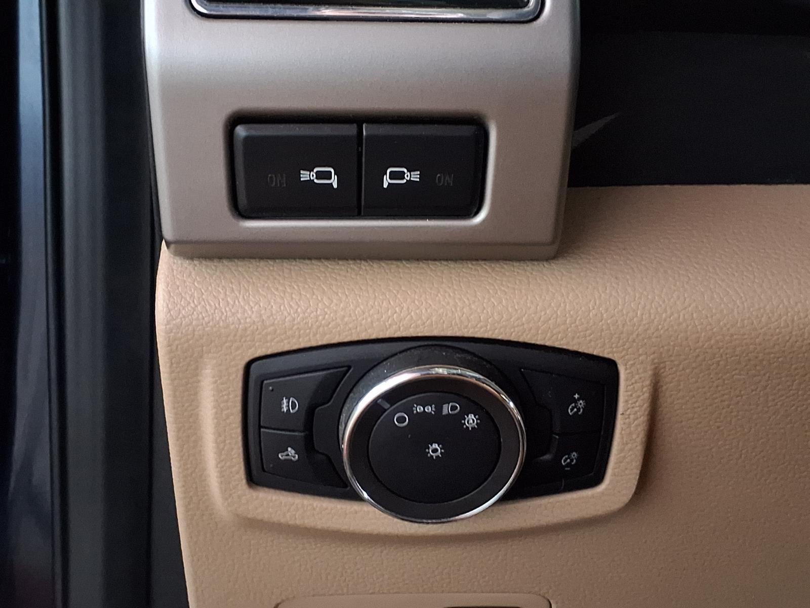 2019 Ford Super Duty F-350 SRW LARIAT - Blue Jeans Metallic exterior view 19