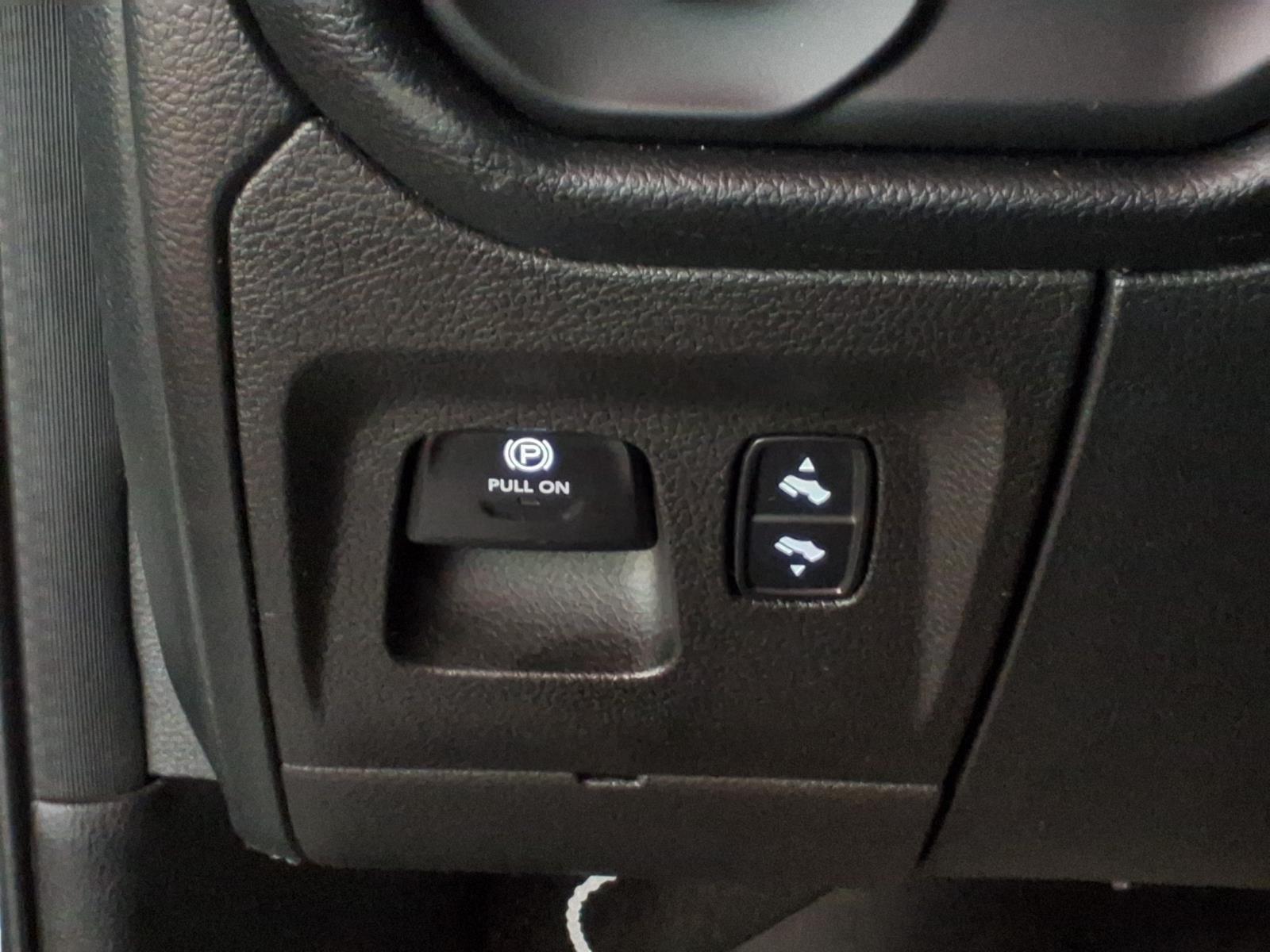 2022 Ram 1500 Laramie - Ivory White Tri-Coat Pearlcoat exterior view 19