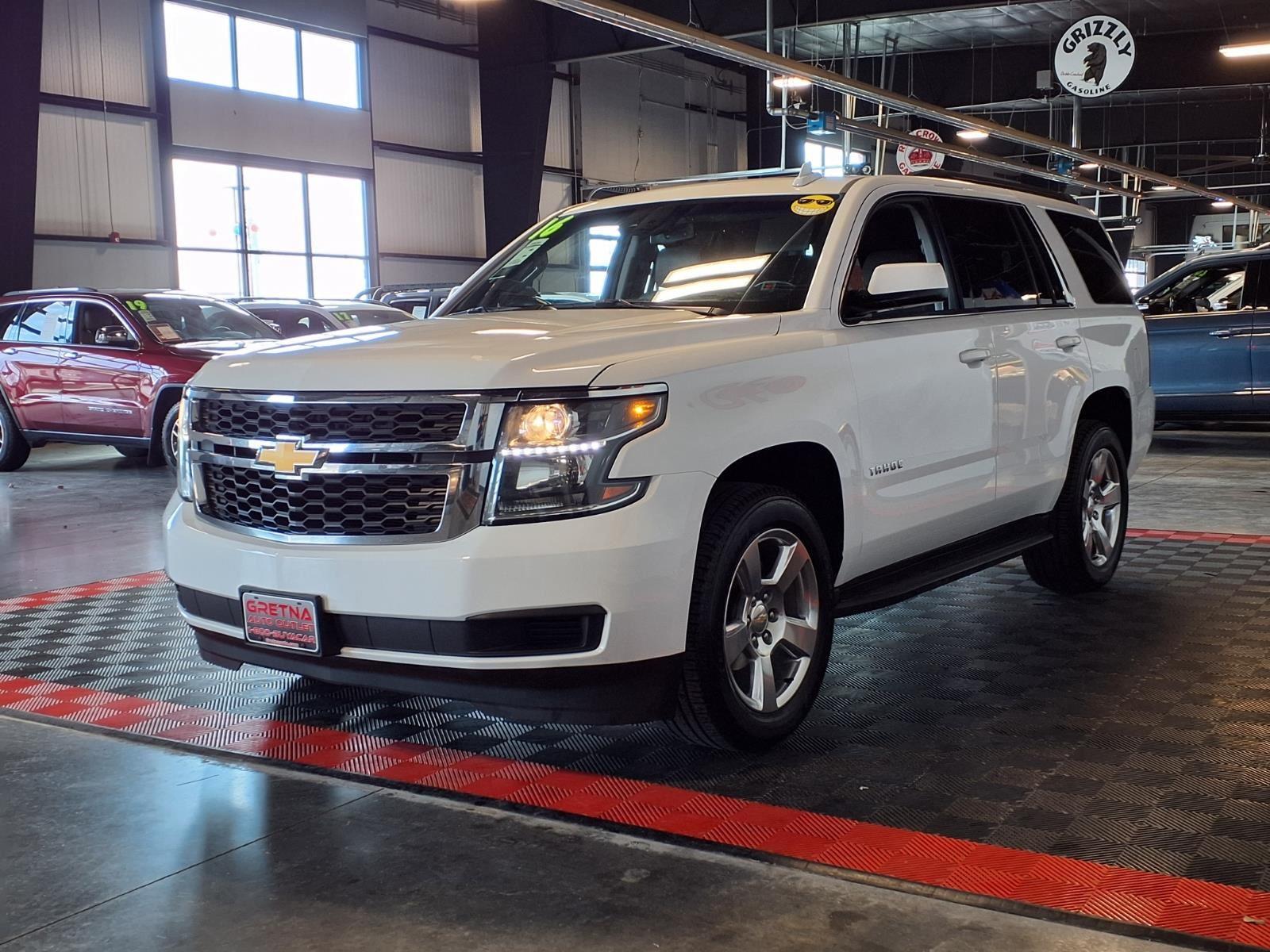 2016 Chevrolet Tahoe LT - Summit White exterior view 3