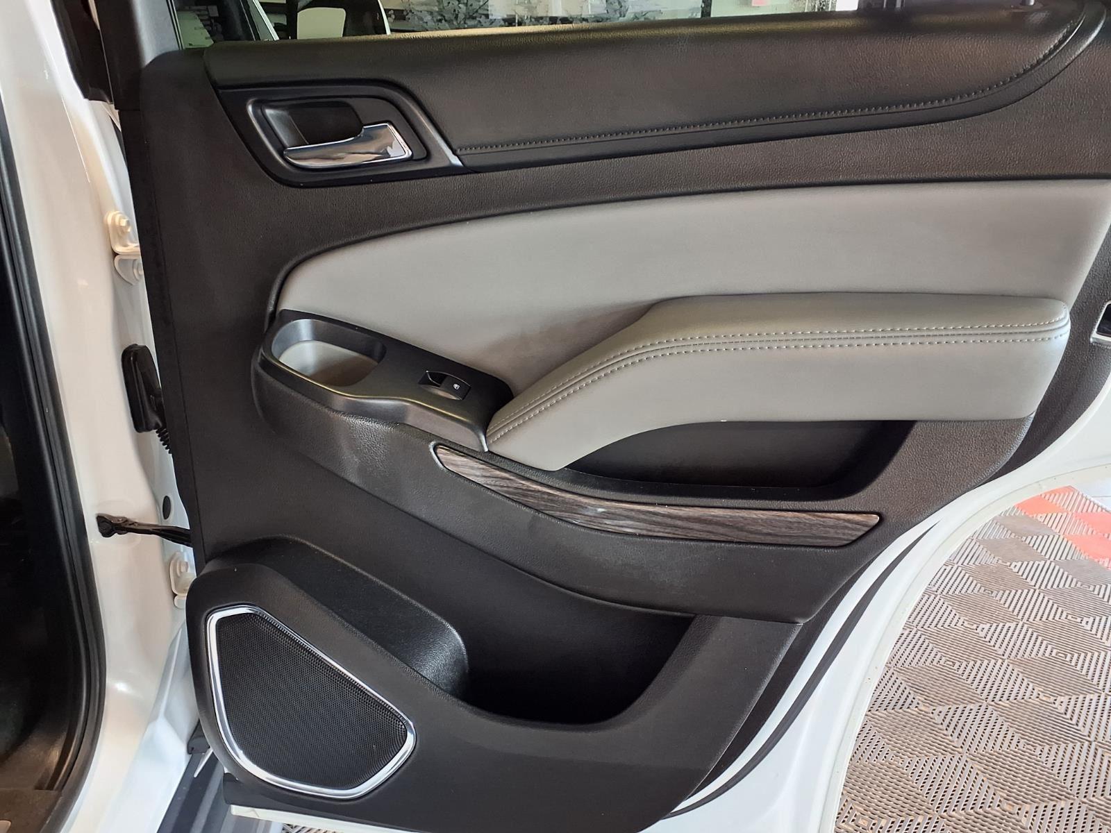 2016 Chevrolet Tahoe LT - Summit White exterior view 12