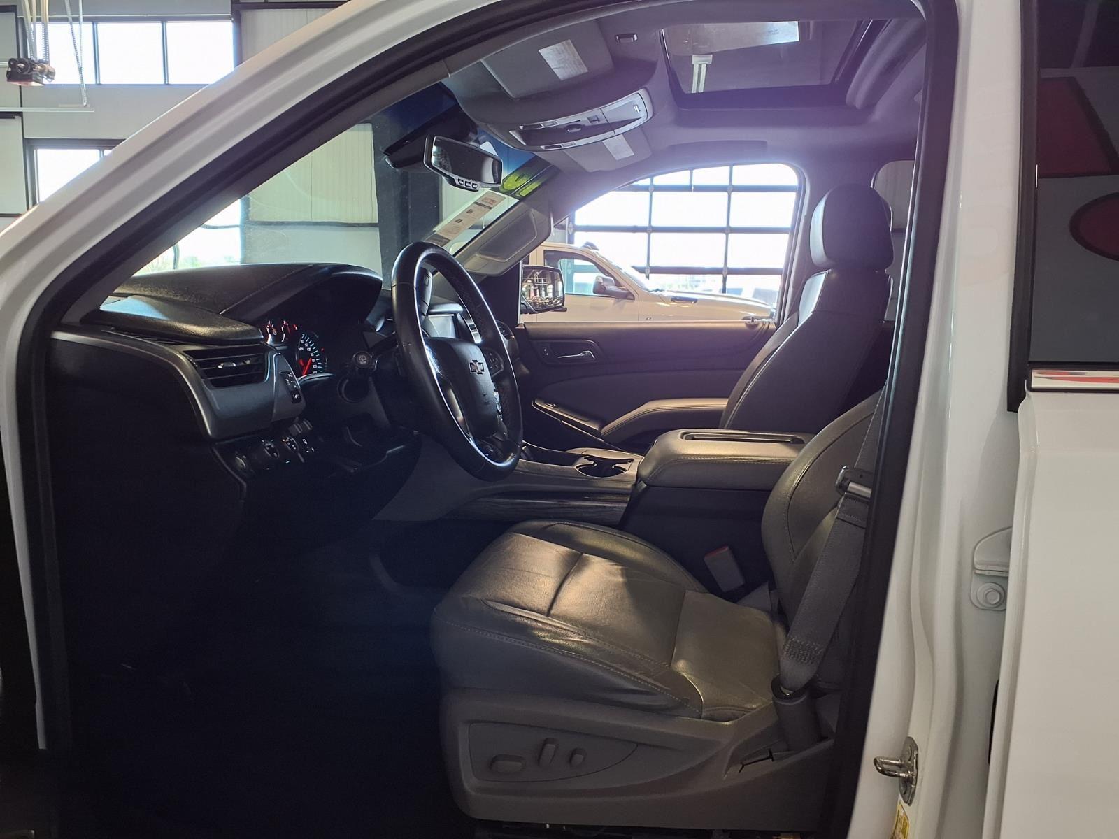 2016 Chevrolet Tahoe LT - Summit White exterior view 20