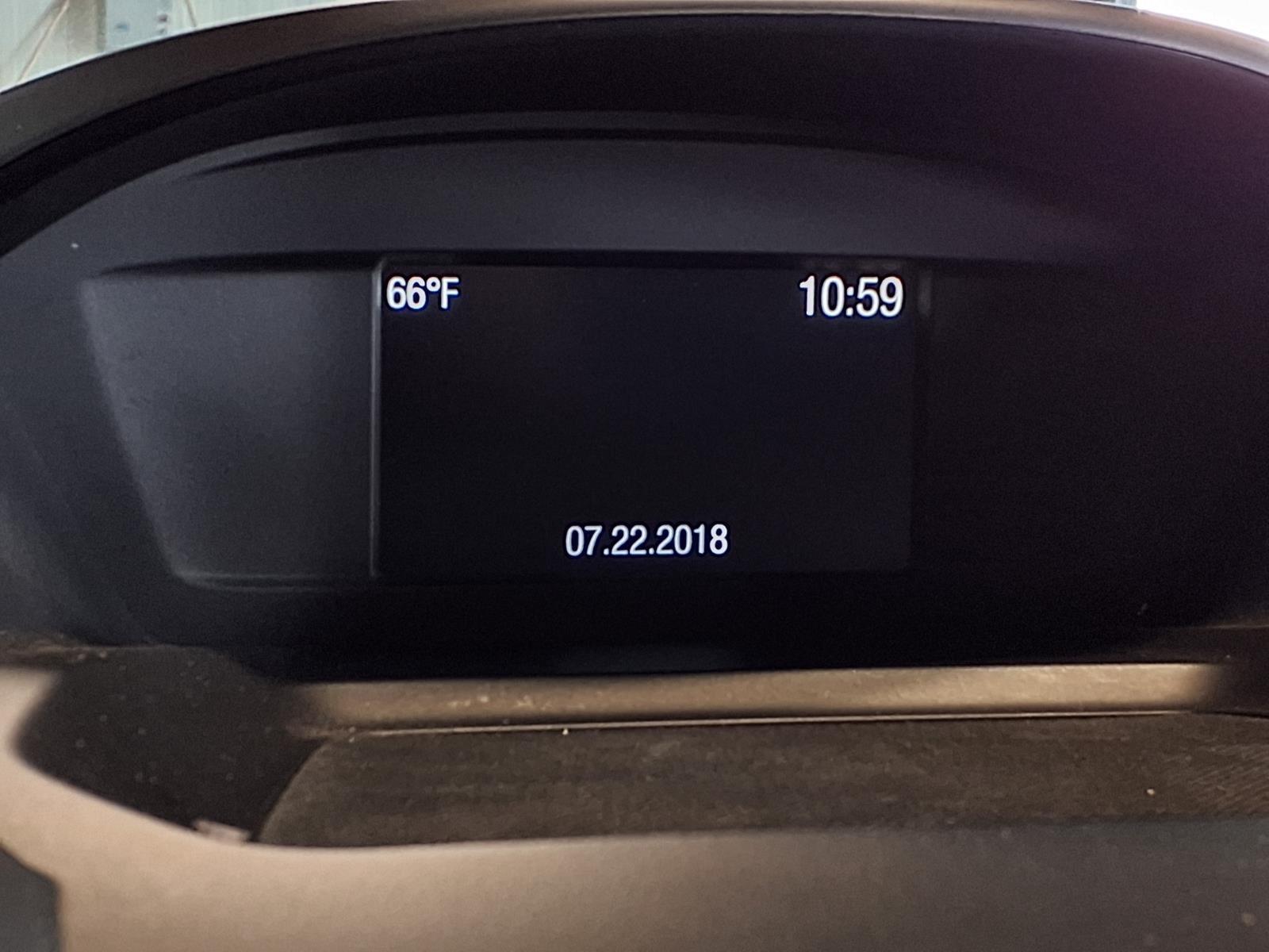 2018 Ford Escape SE - Oxford White exterior view 20