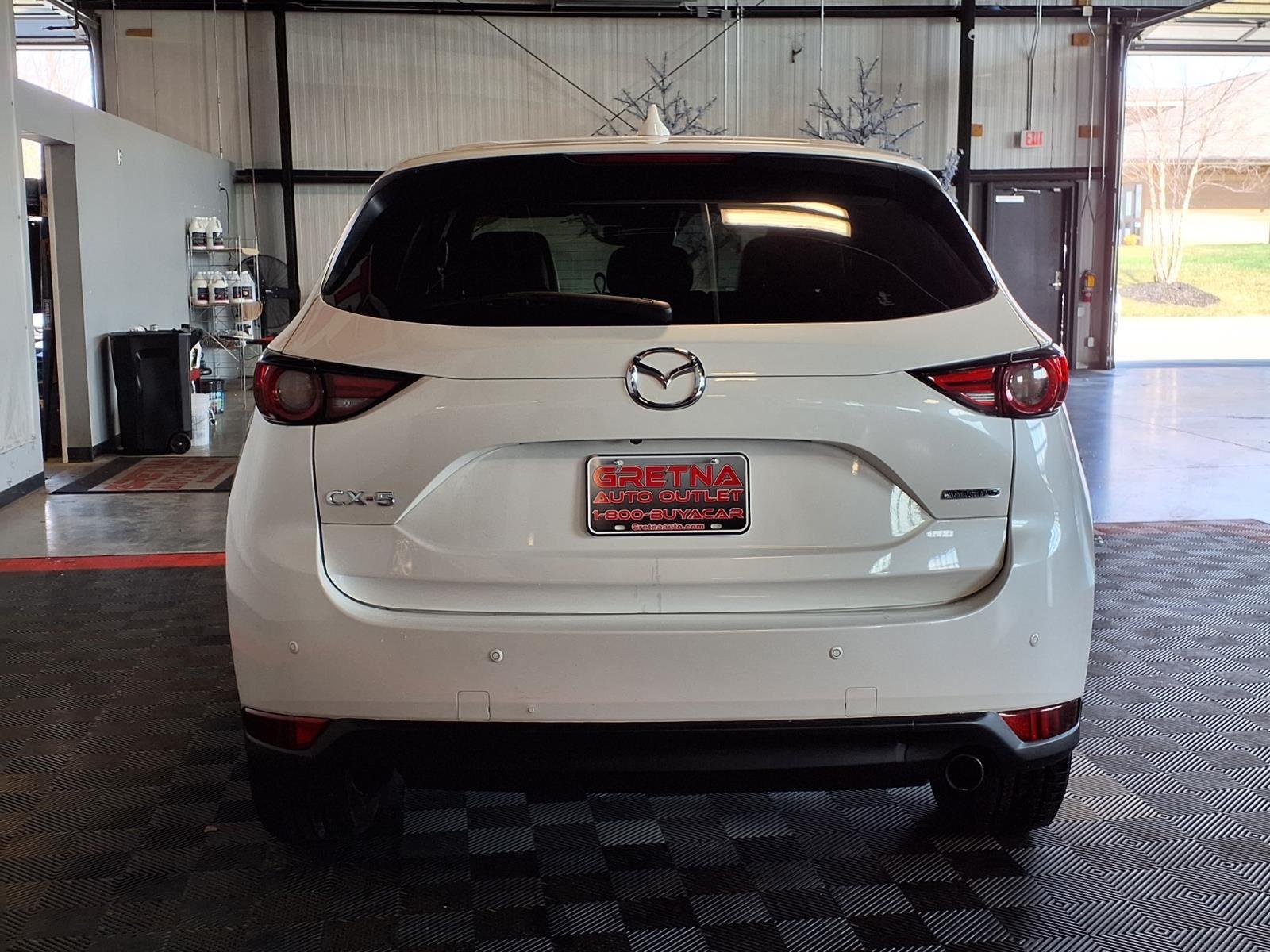 2021 Mazda CX-5 Signature - Snowflake White Pearl Mica exterior view 5