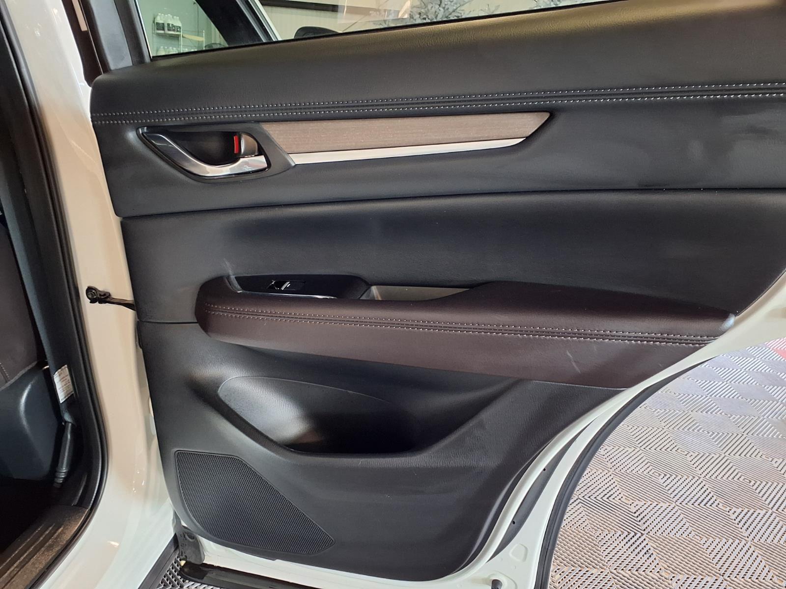 2021 Mazda CX-5 Signature - Snowflake White Pearl Mica exterior view 11