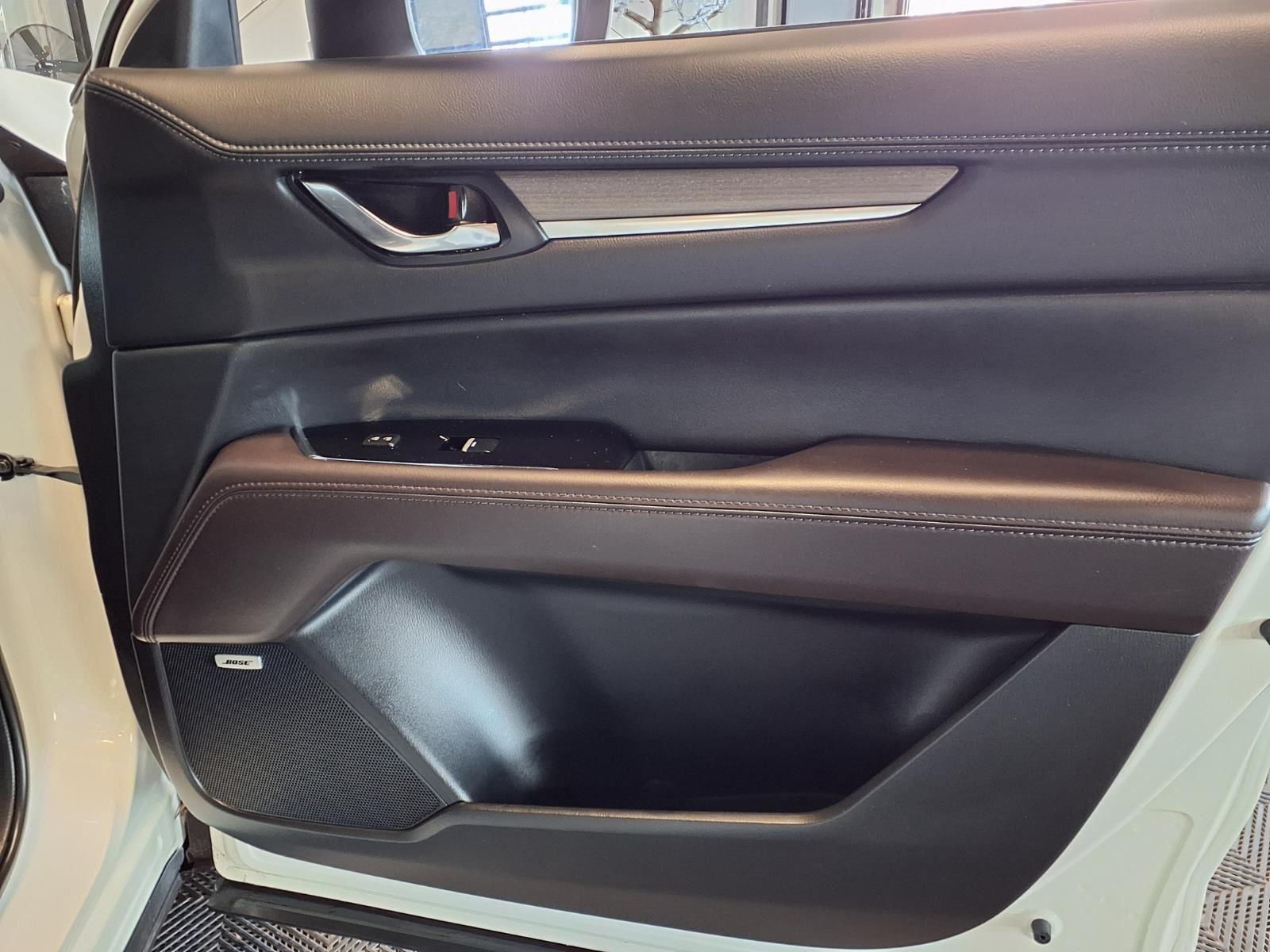 2021 Mazda CX-5 Signature - Snowflake White Pearl Mica exterior view 13