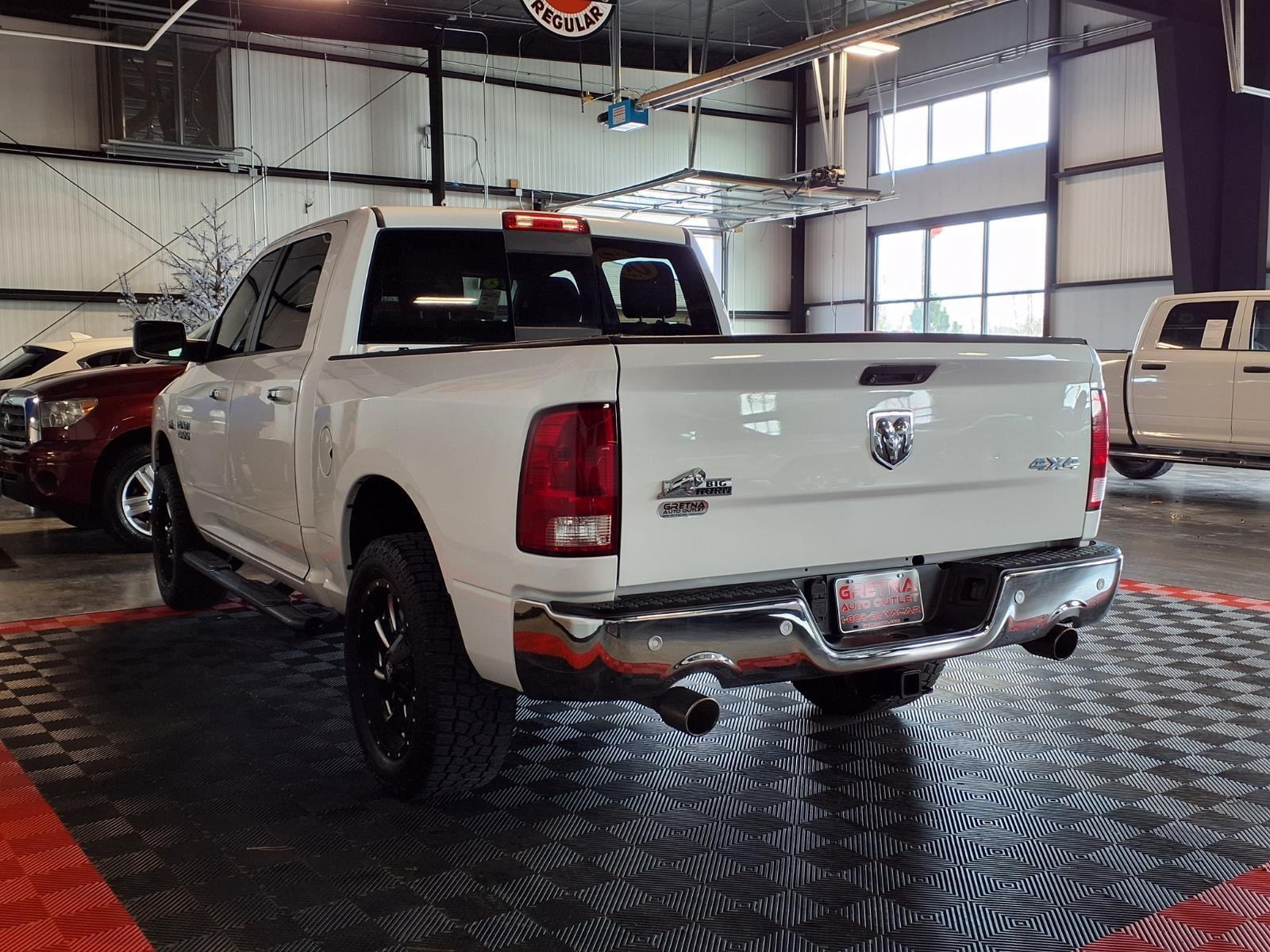 2018 Ram 1500 Big Horn - Bright White Clearcoat exterior view 3
