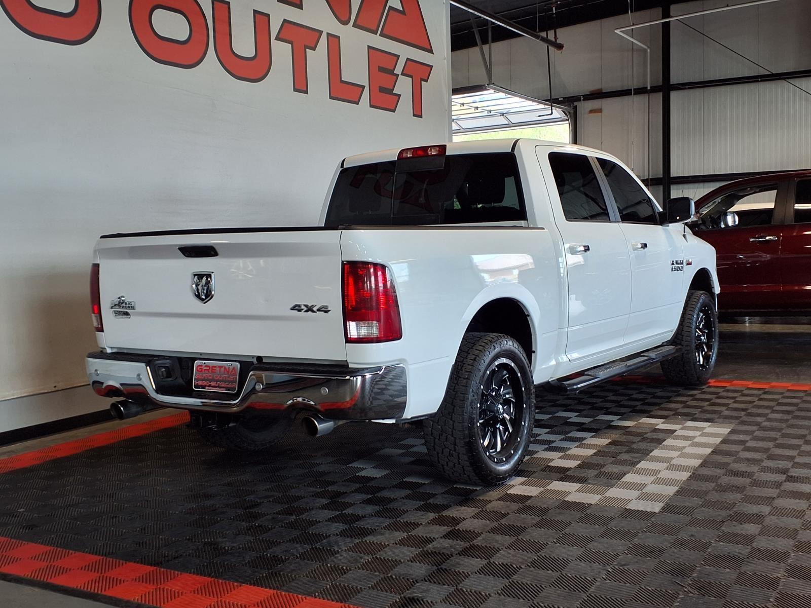 2018 Ram 1500 Big Horn - Bright White Clearcoat exterior view 6