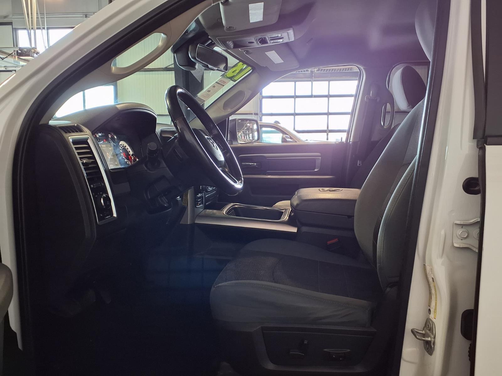 2018 Ram 1500 Big Horn - Bright White Clearcoat exterior view 16