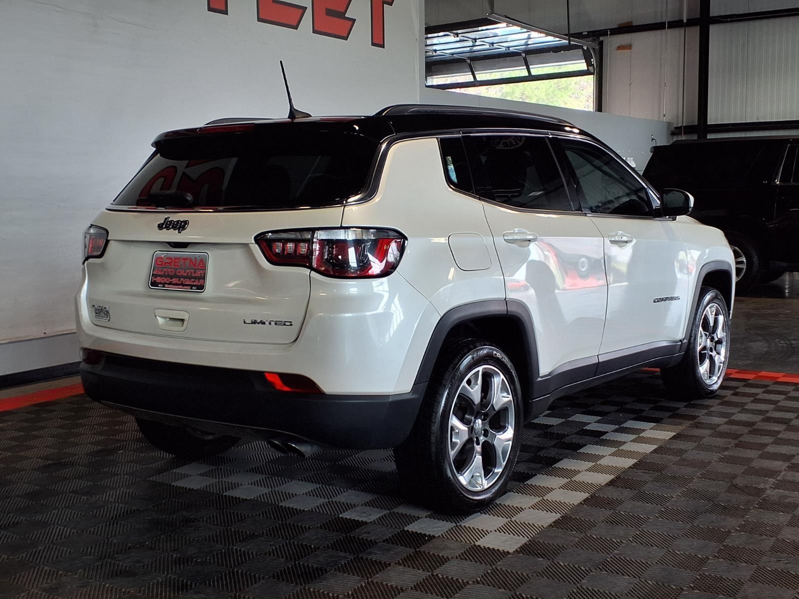 2018 Jeep Compass Limited - Pearl White Tri-Coat exterior view 7