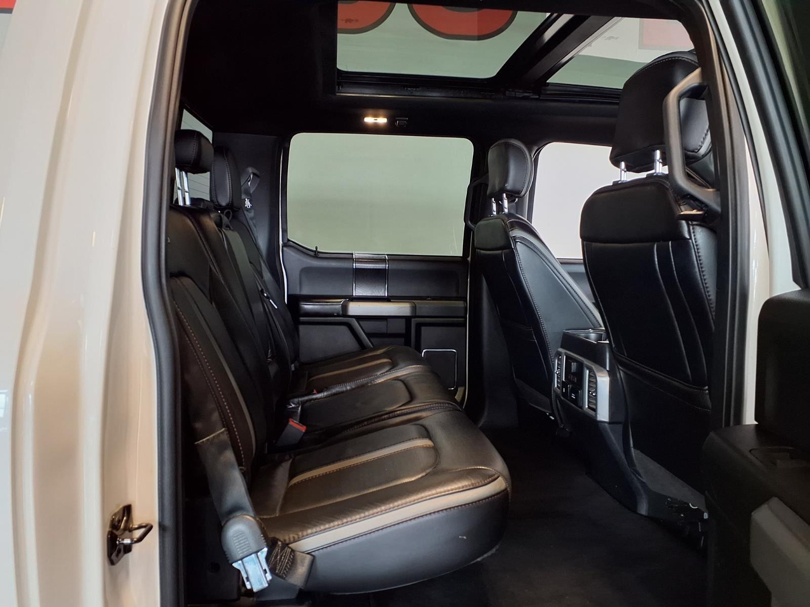 2018 Ford F-150 Platinum - White Platinum Metallic Tri-Coat exterior view 9