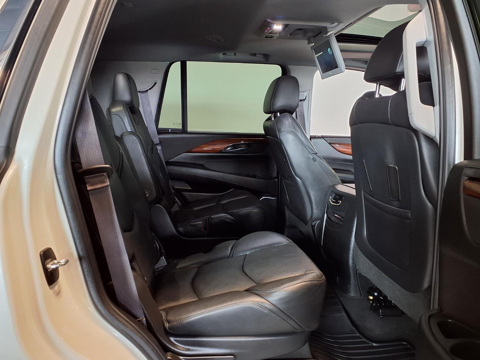 2015 Cadillac Escalade Premium - White Diamond Tricoat exterior view 11