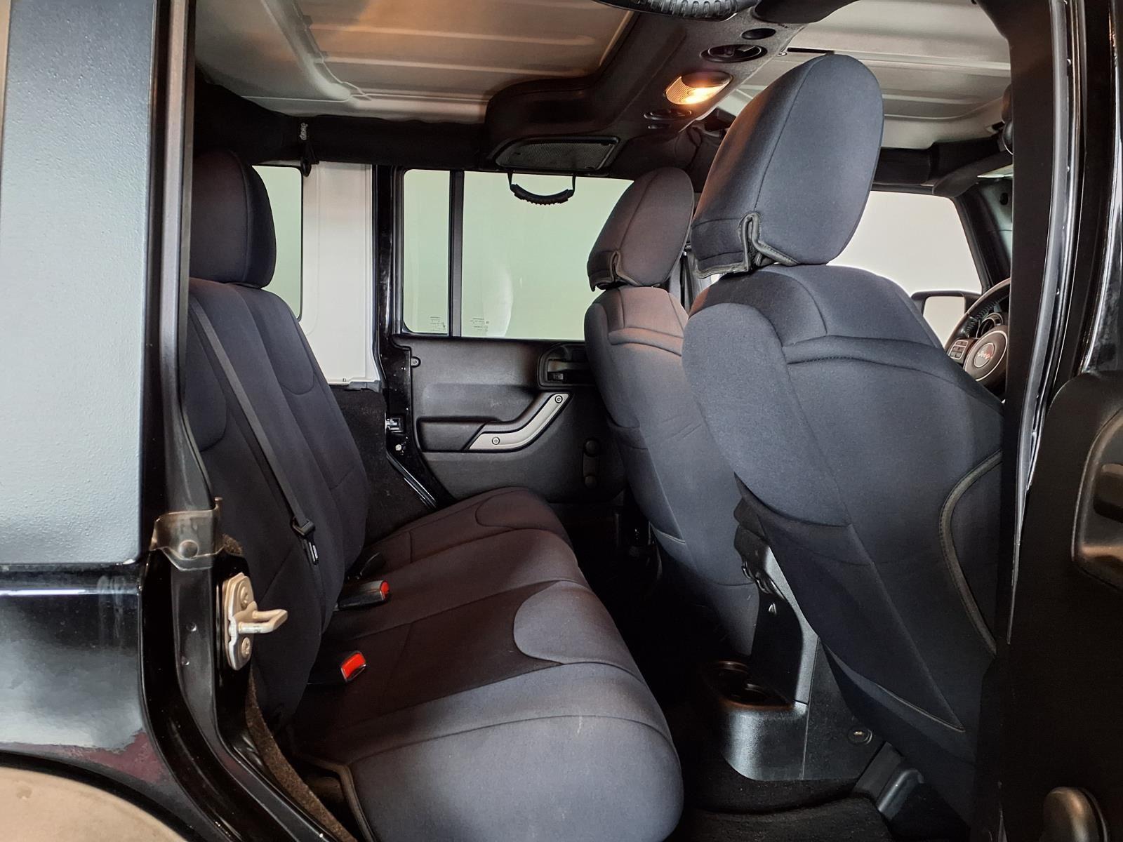 2015 Jeep Wrangler Unlimited Sport - Black Clearcoat exterior view 8