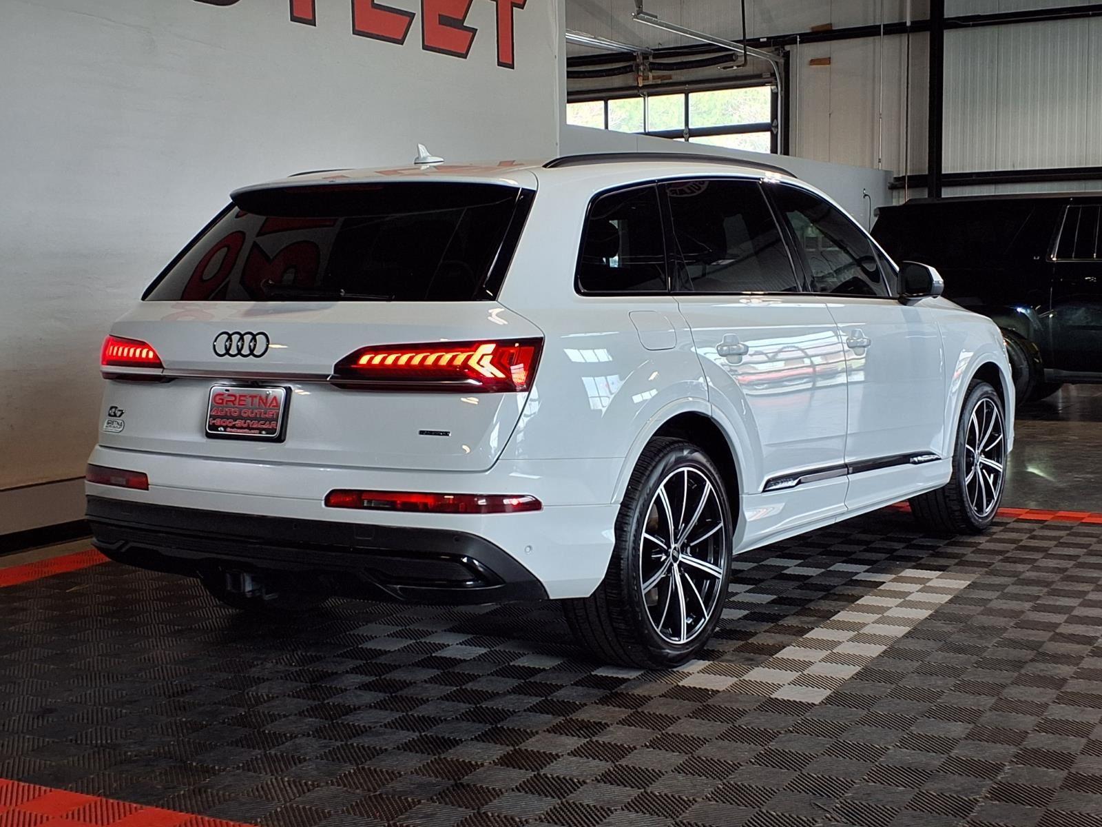 2021 Audi Q7 Premium Plus - Glacier White Metallic exterior view 7