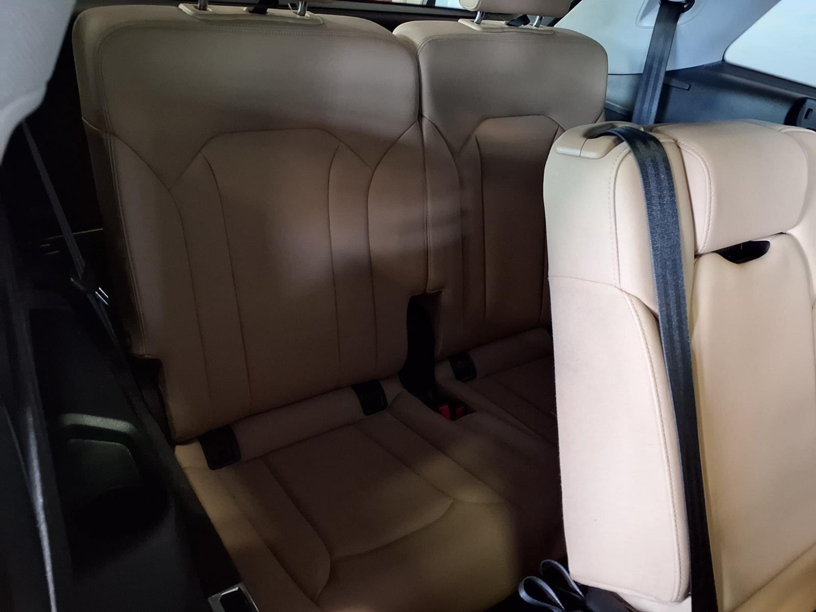 2021 Audi Q7 Premium Plus - Glacier White Metallic exterior view 10