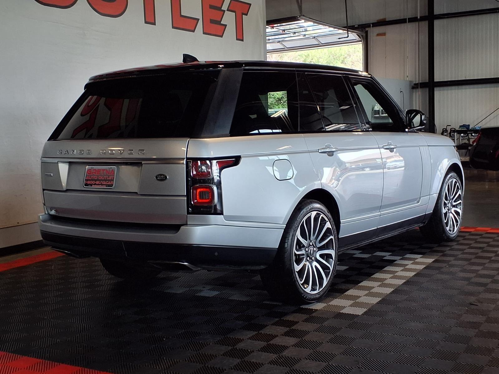 2018 Land Rover Range Rover - Indus Silver Metallic exterior view 8