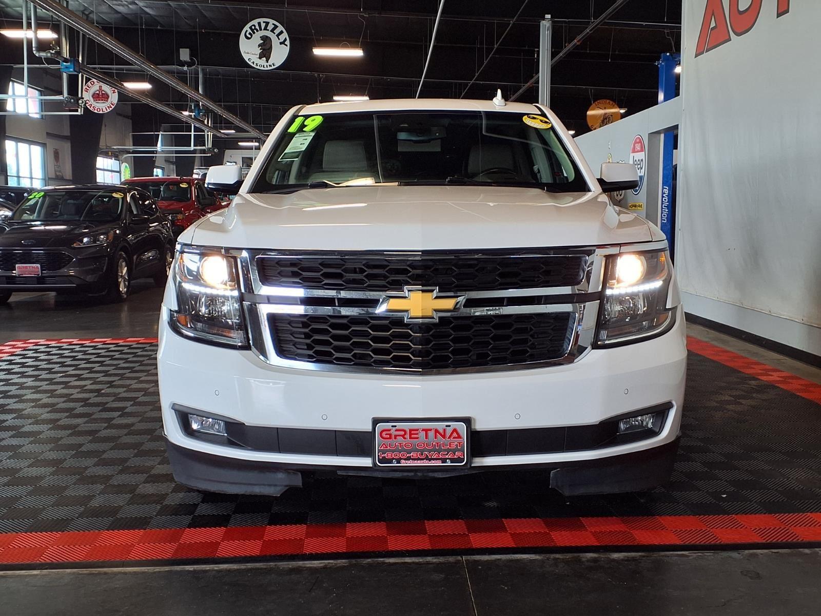 2019 Chevrolet Tahoe LT - Summit White exterior view 2