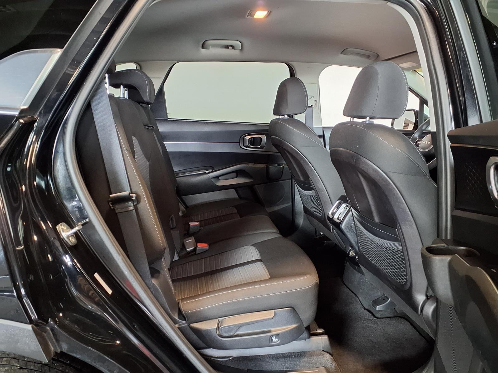 2022 Kia Sorento LX - Ebony Black exterior view 10