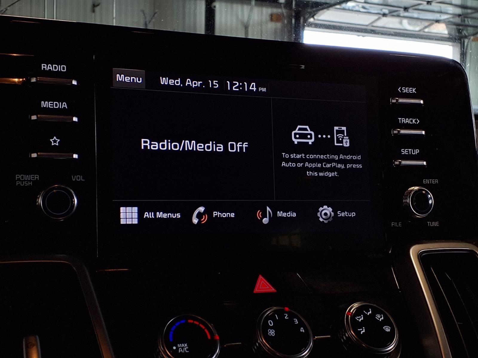 2022 Kia Sorento LX - Ebony Black exterior view 20