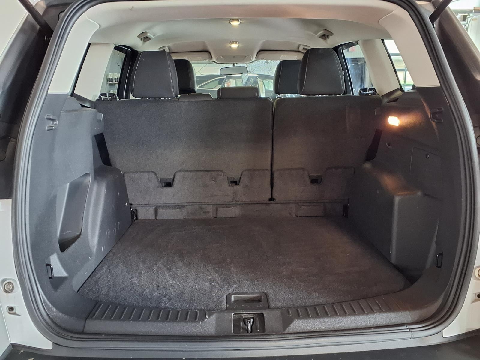 2014 Ford Escape SE - Ingot Silver Metallic exterior view 6