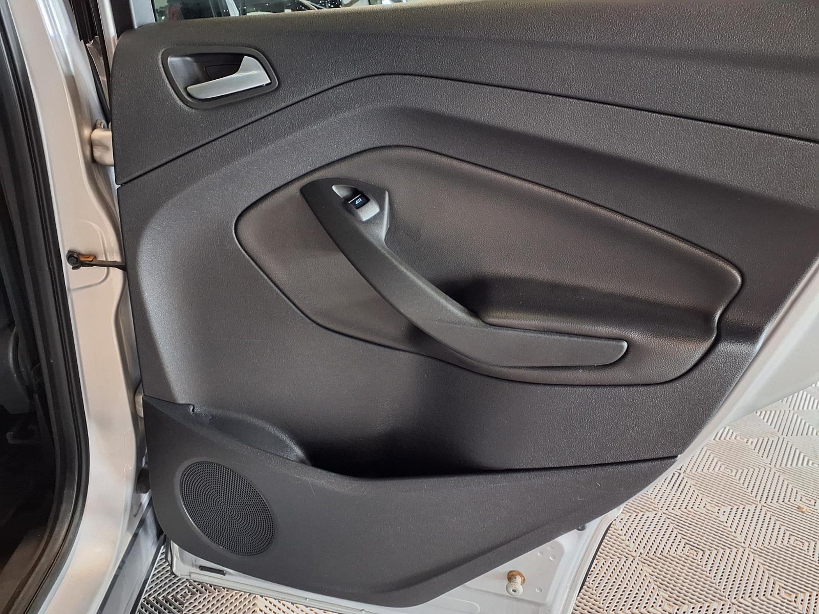 2014 Ford Escape SE - Ingot Silver Metallic exterior view 10