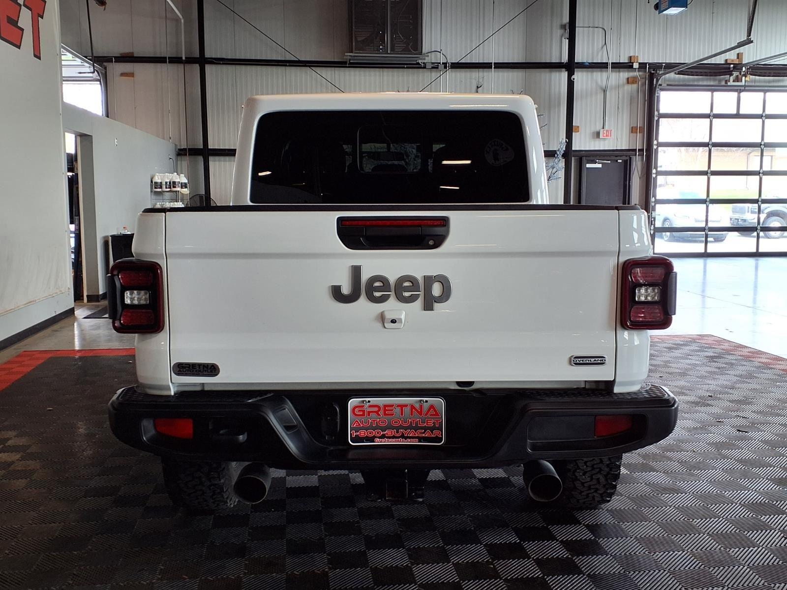 2020 Jeep Gladiator Overland - Bright White Clearcoat exterior view 5