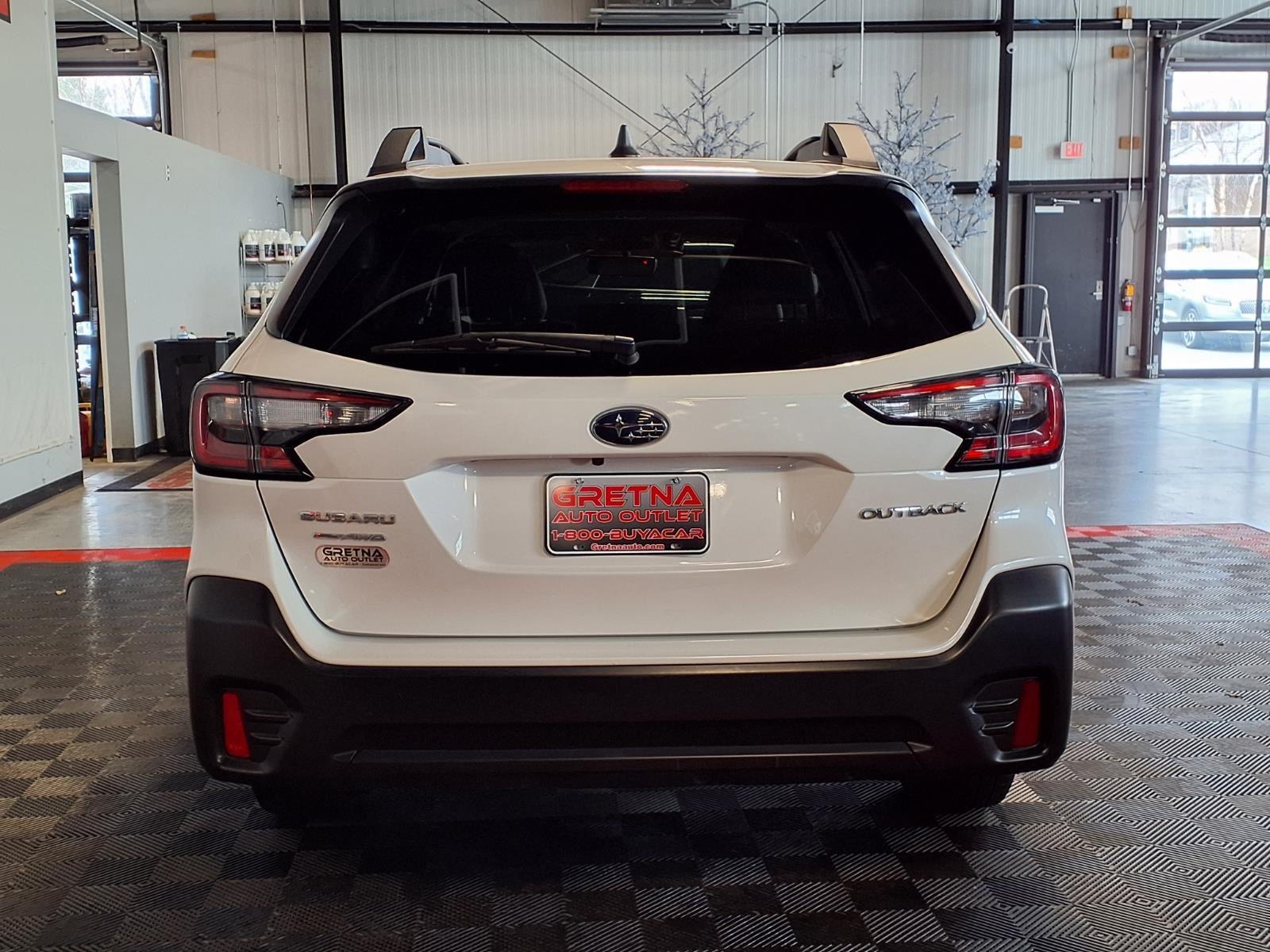 2022 Subaru Outback Premium - WHITE exterior view 5