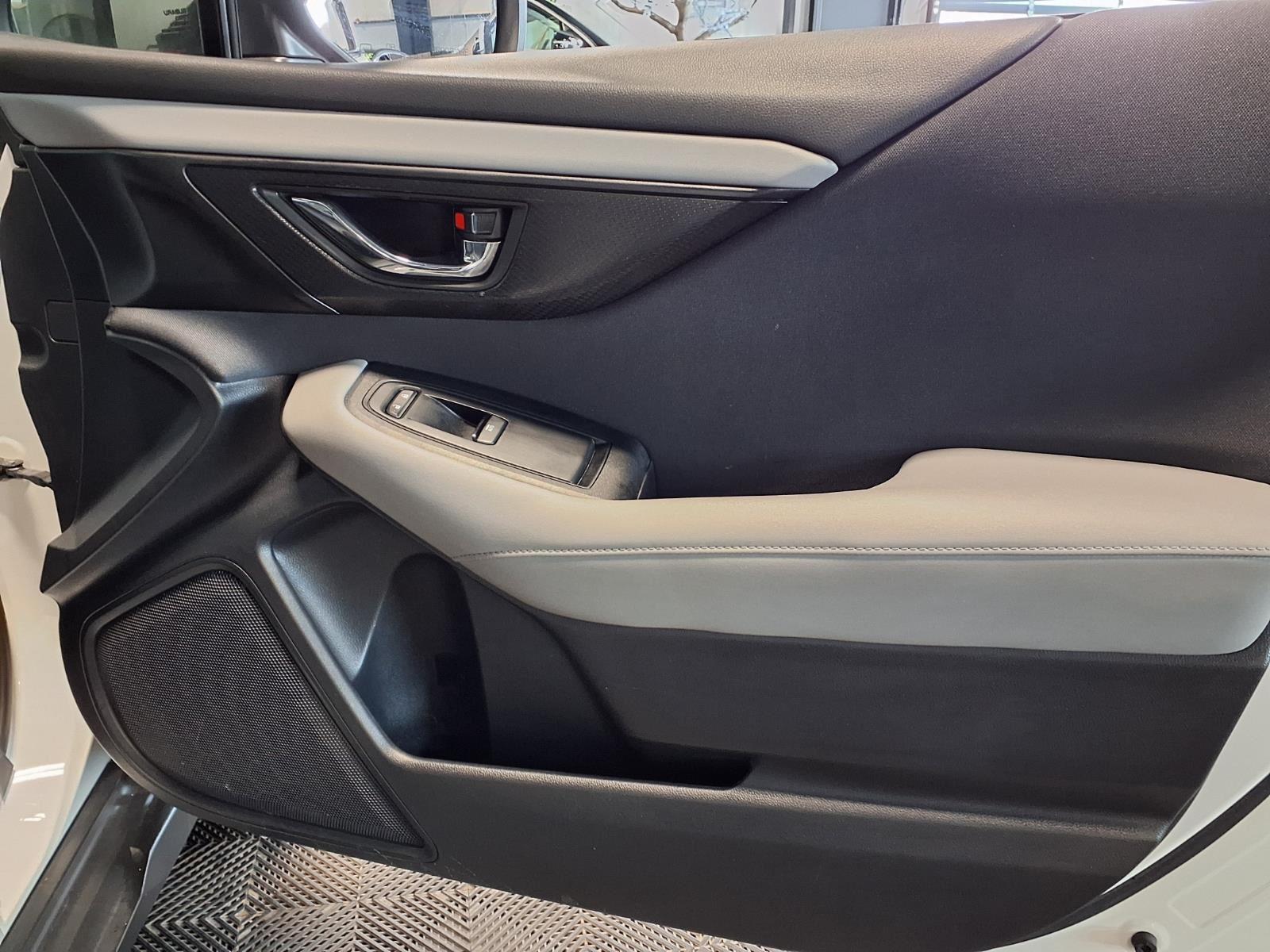 2022 Subaru Outback Premium - WHITE exterior view 13