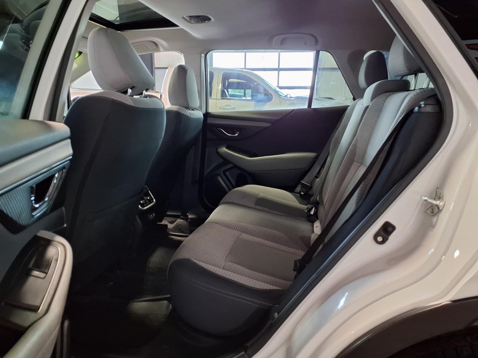 2022 Subaru Outback Premium - WHITE exterior view 14