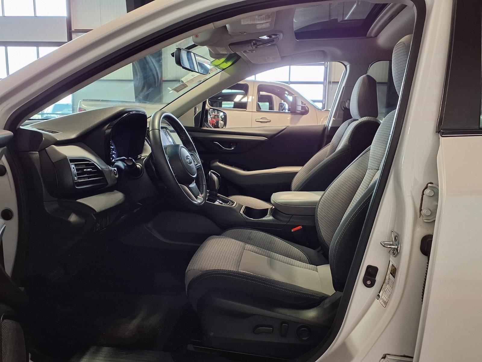 2022 Subaru Outback Premium - WHITE exterior view 19