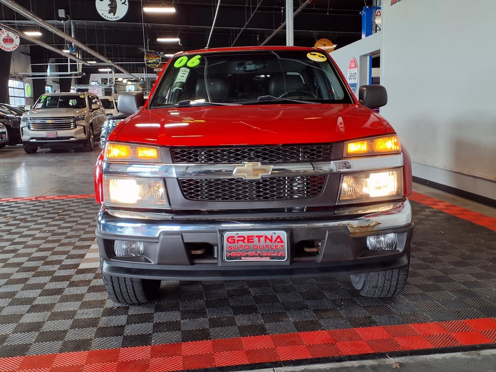 2006 Chevrolet Colorado LT w/3LT - Victory Red exterior view 2
