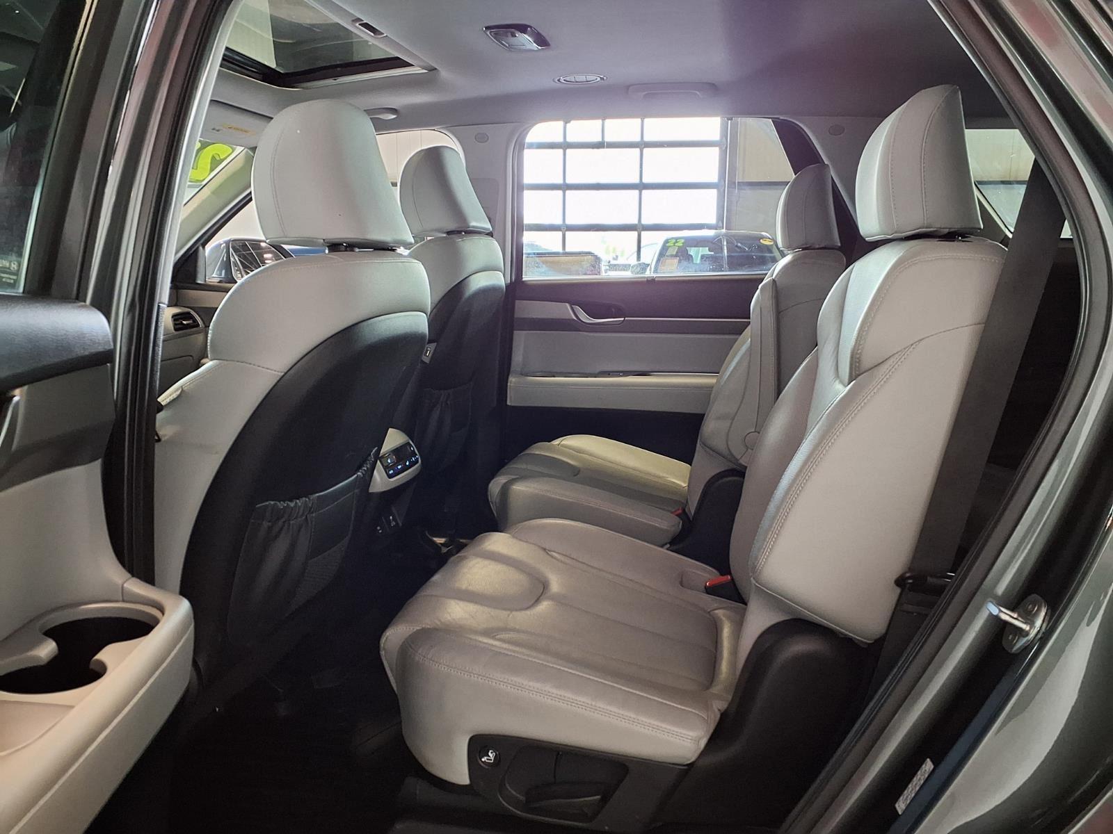 2022 Hyundai Palisade SEL - Steel Graphite exterior view 16